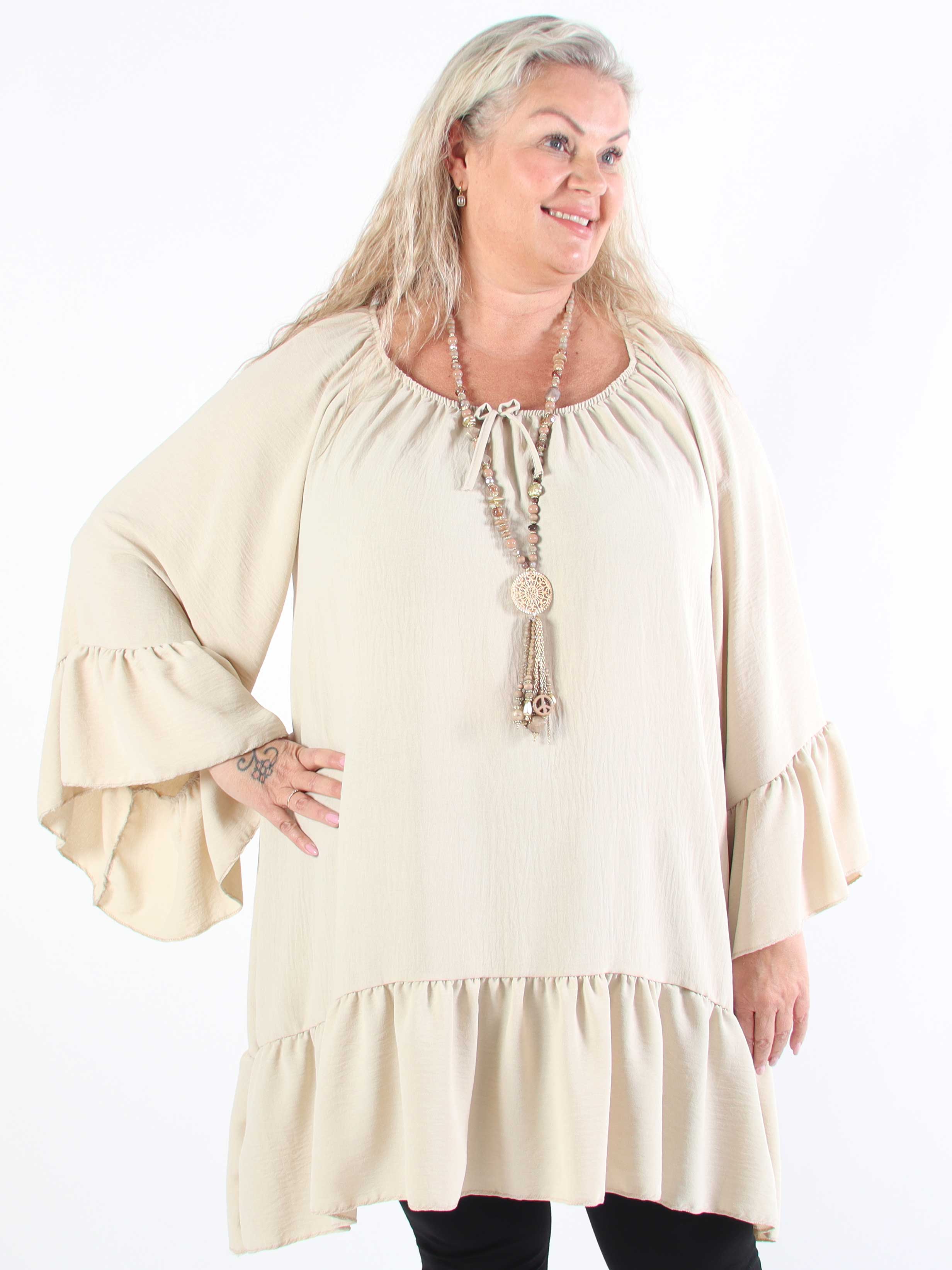 Alicia - Tunikaklänning i plus size med elastisk halsringning