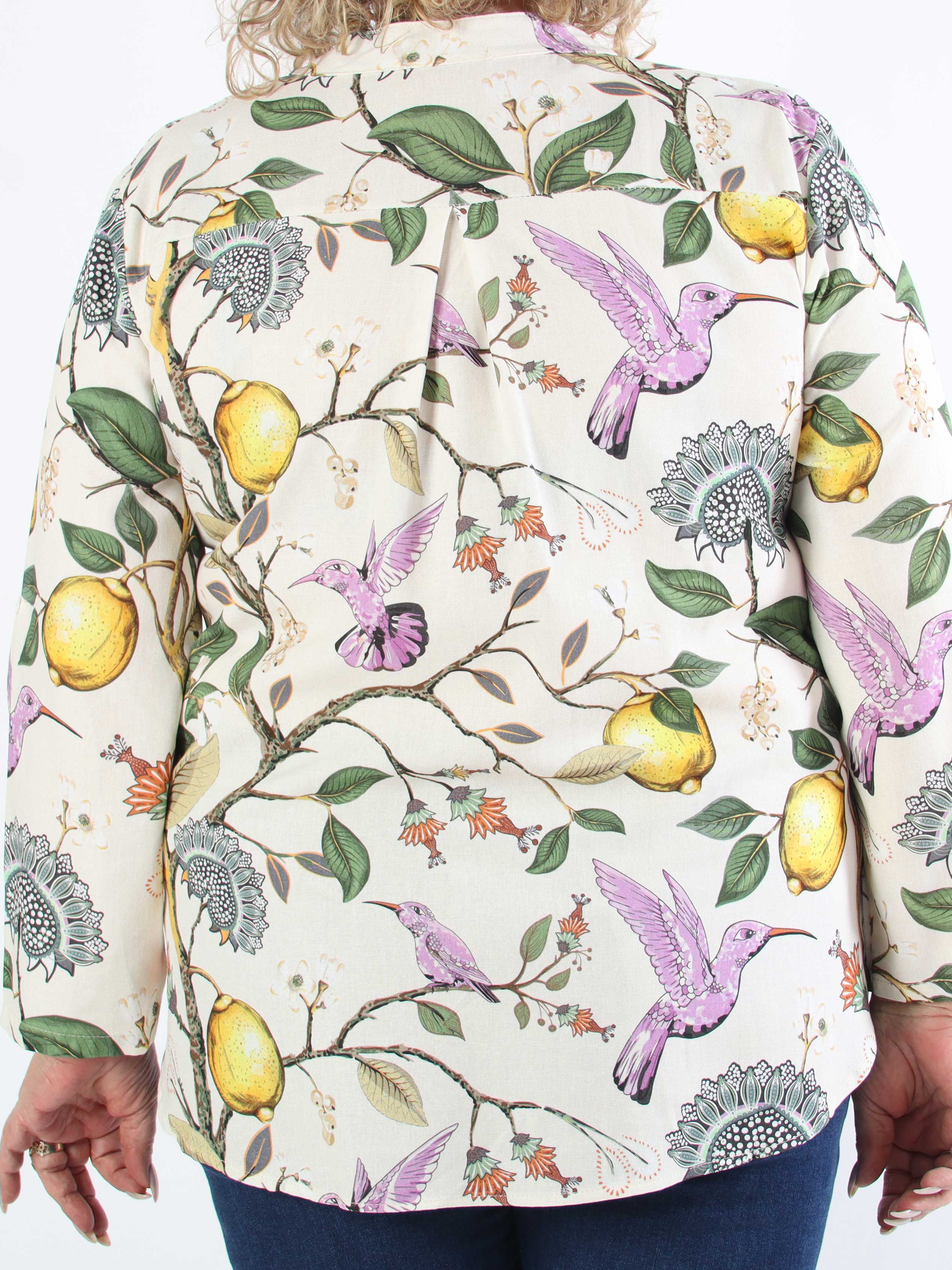 Almira - Plus size-skjorta i linne och bomull med fågelmotiv