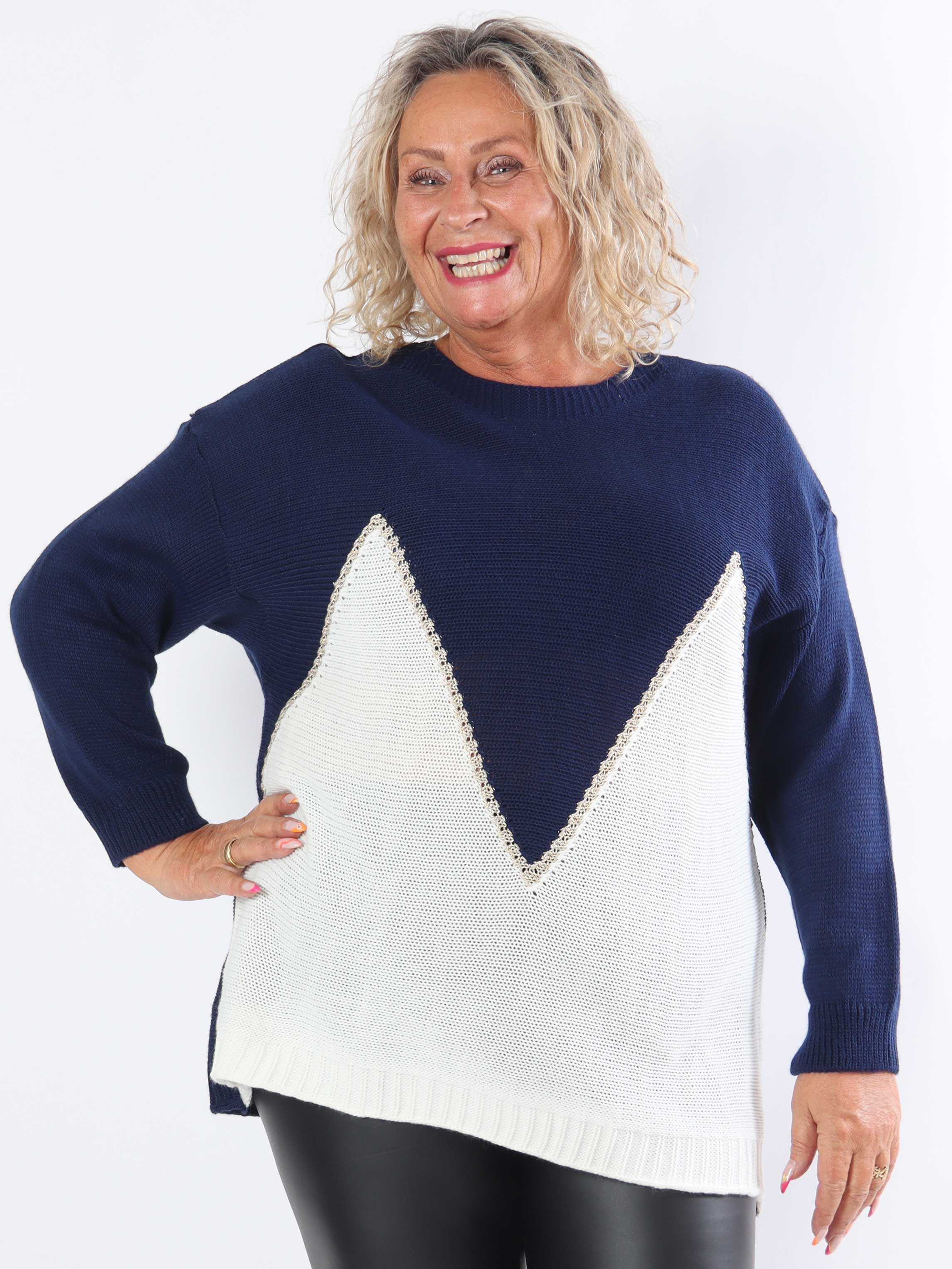 Amara Short - Tvåfärgad stickad plus size-blus med gulddetaljer