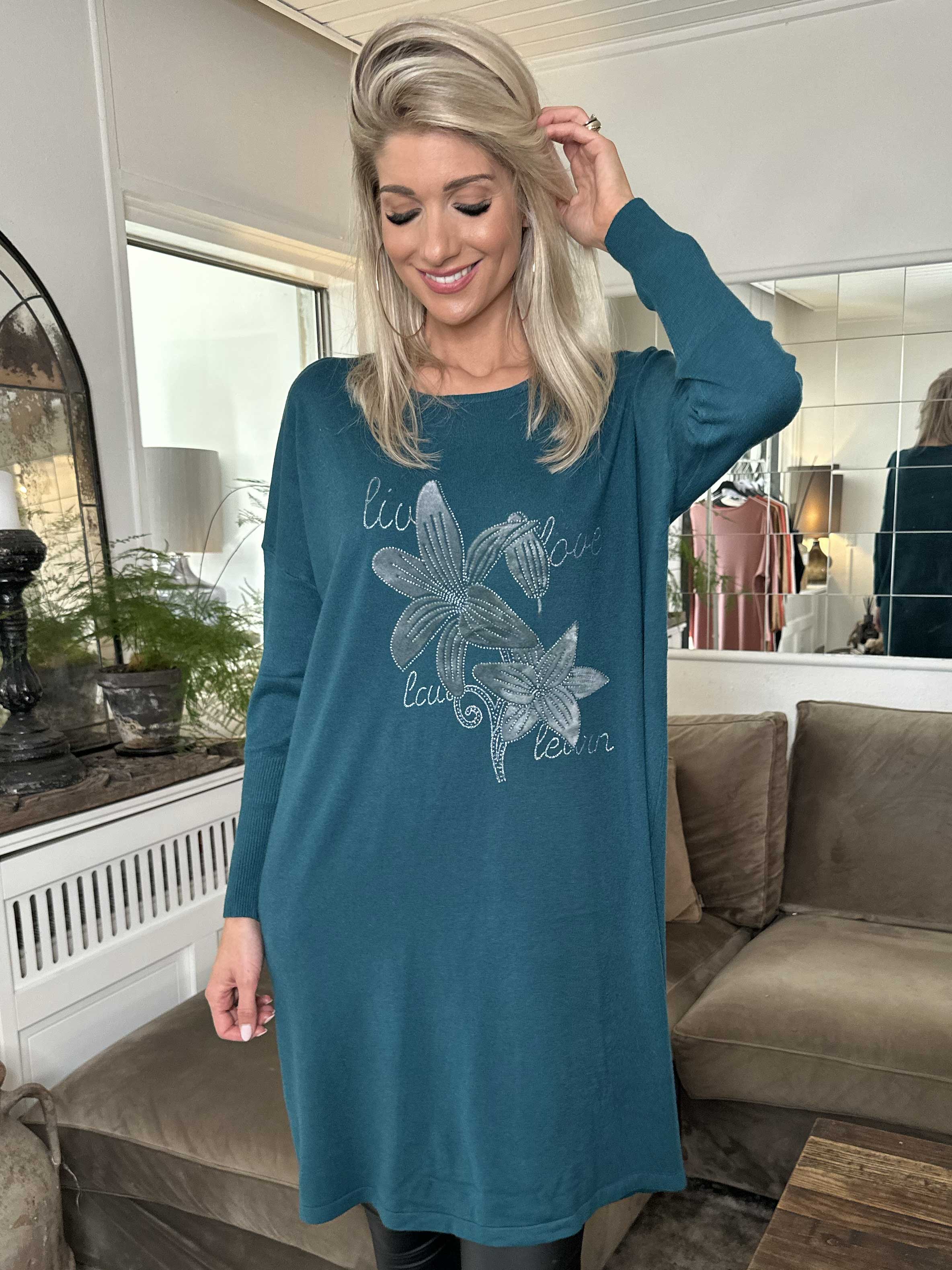 Amilie - Mjuk klänning med blommigt tryck