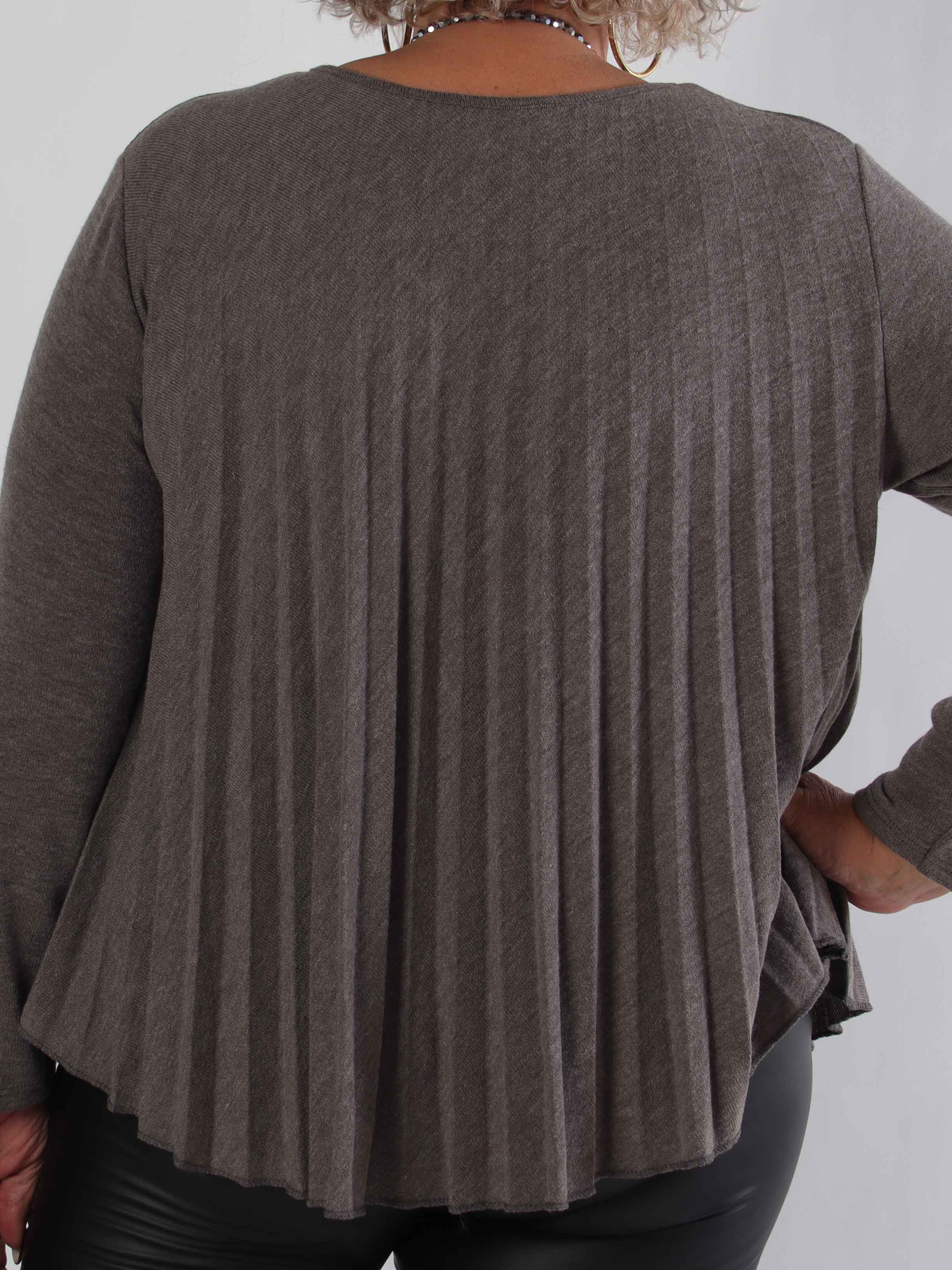 Anita Shirt - Mjuk plisserad plus size tröja i viskos och ull