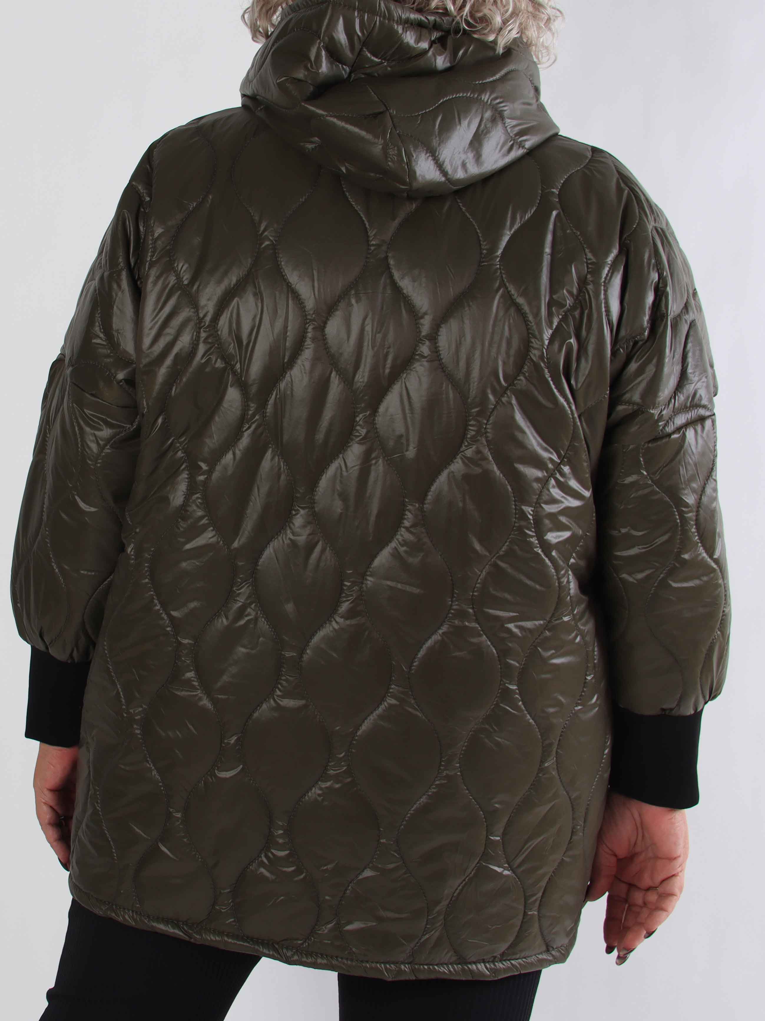 Augusta - Quiltad plus size jacka med huva och dragkedja