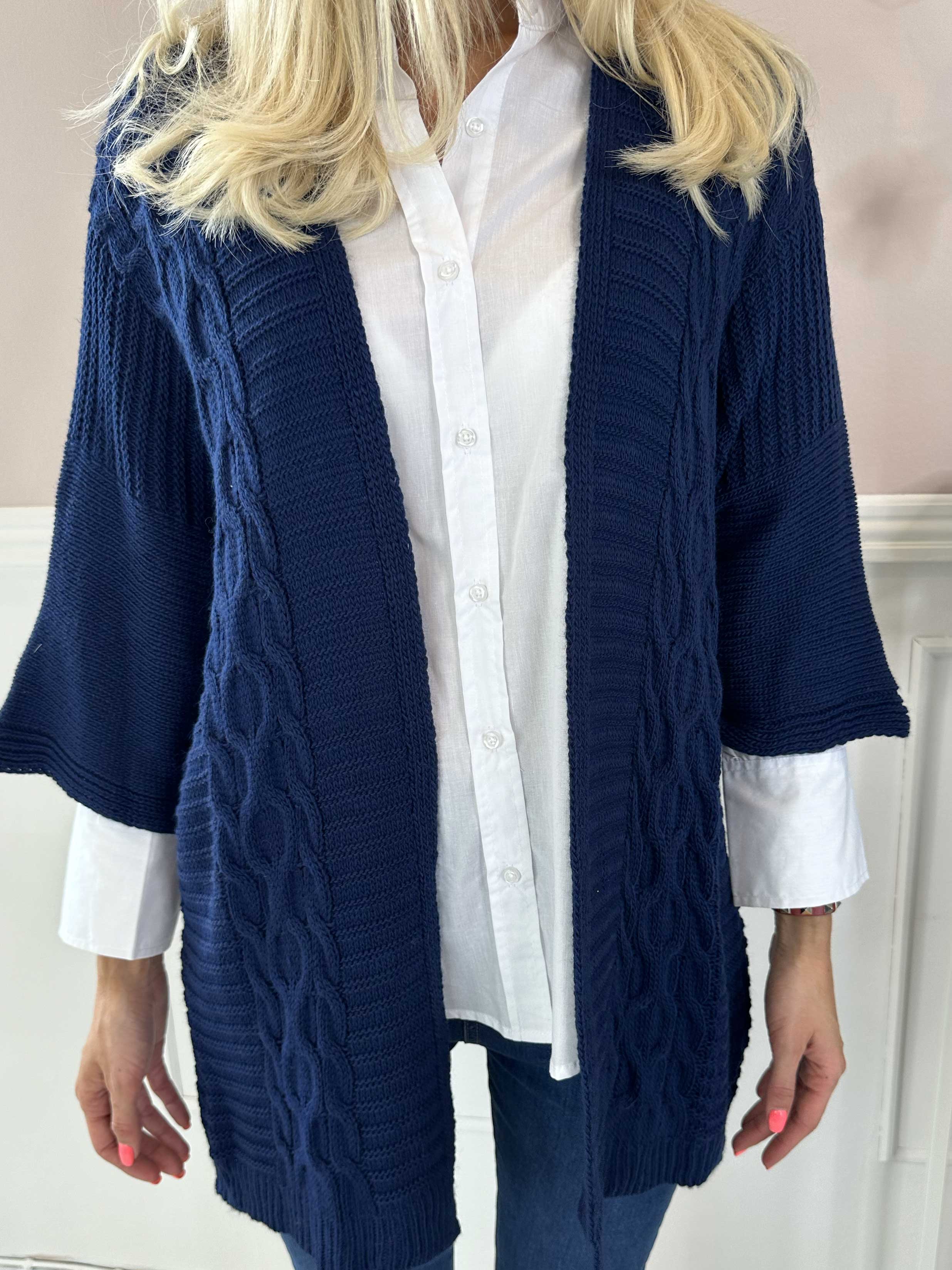 Avalon - Stickad cardigan med korta ärmar