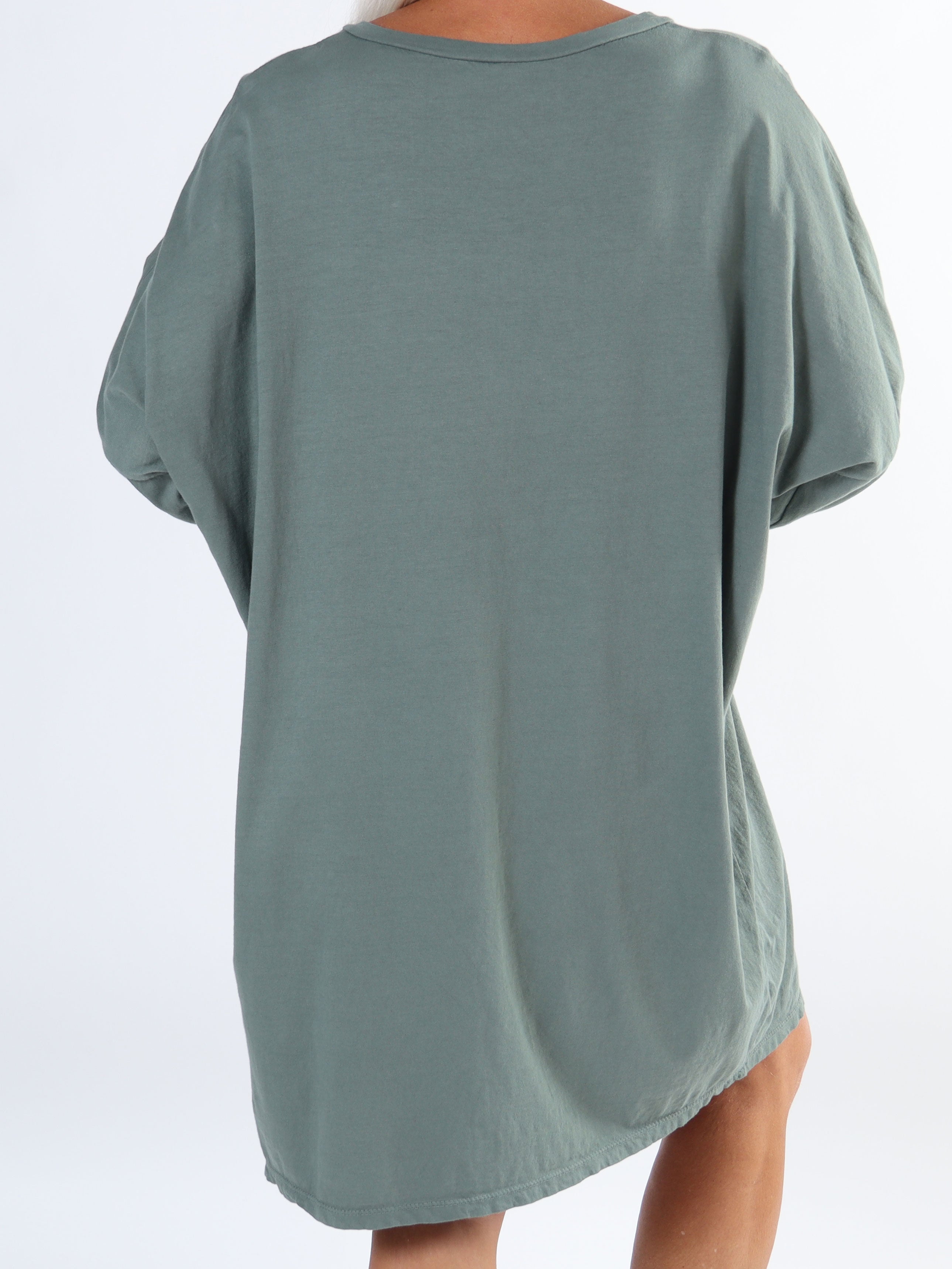 Bree Long Sleeve - Plus size klänning i bomull med guldtext framtill