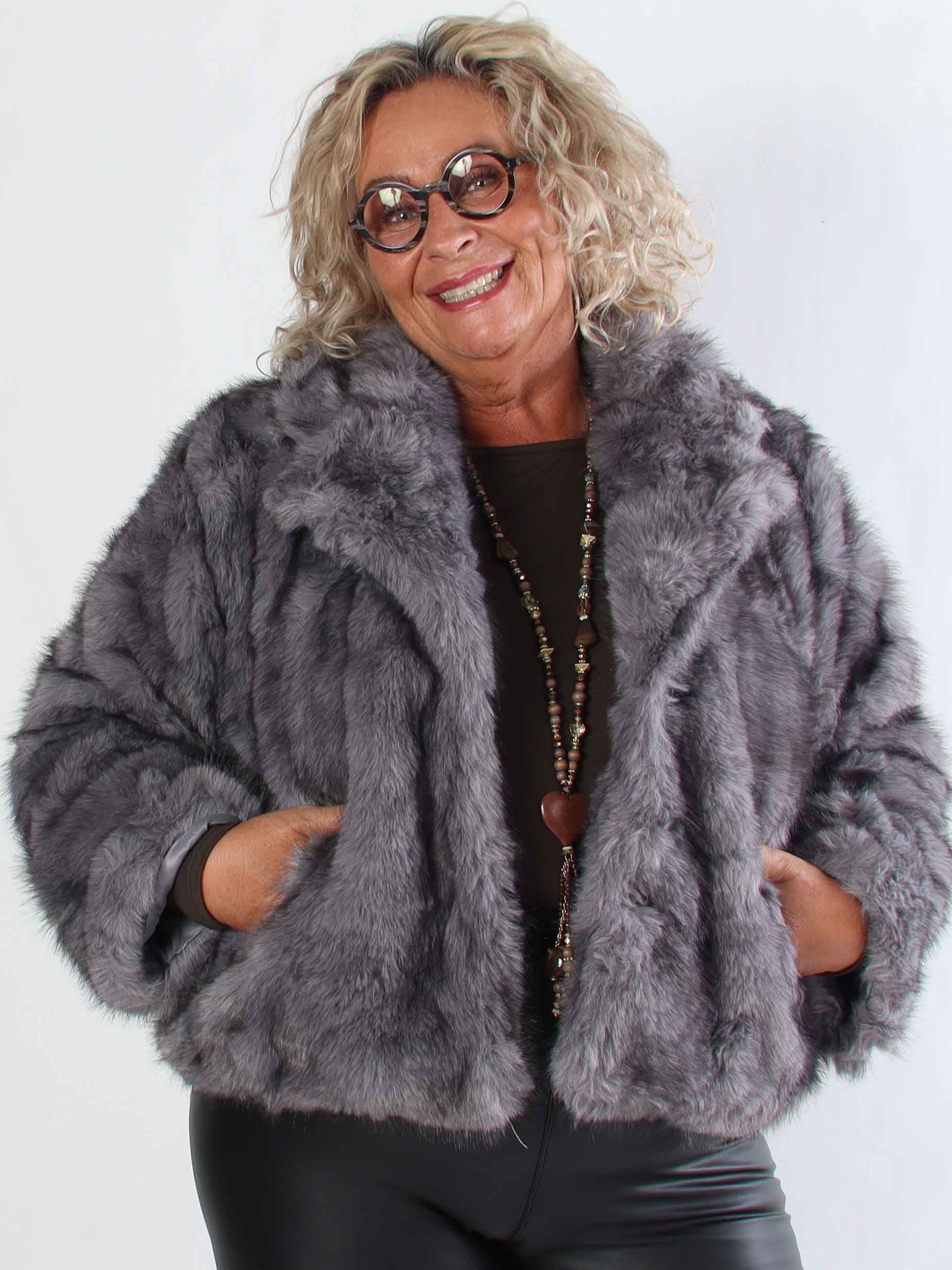 Charlene - Kort mjuk fuskpälsjacka