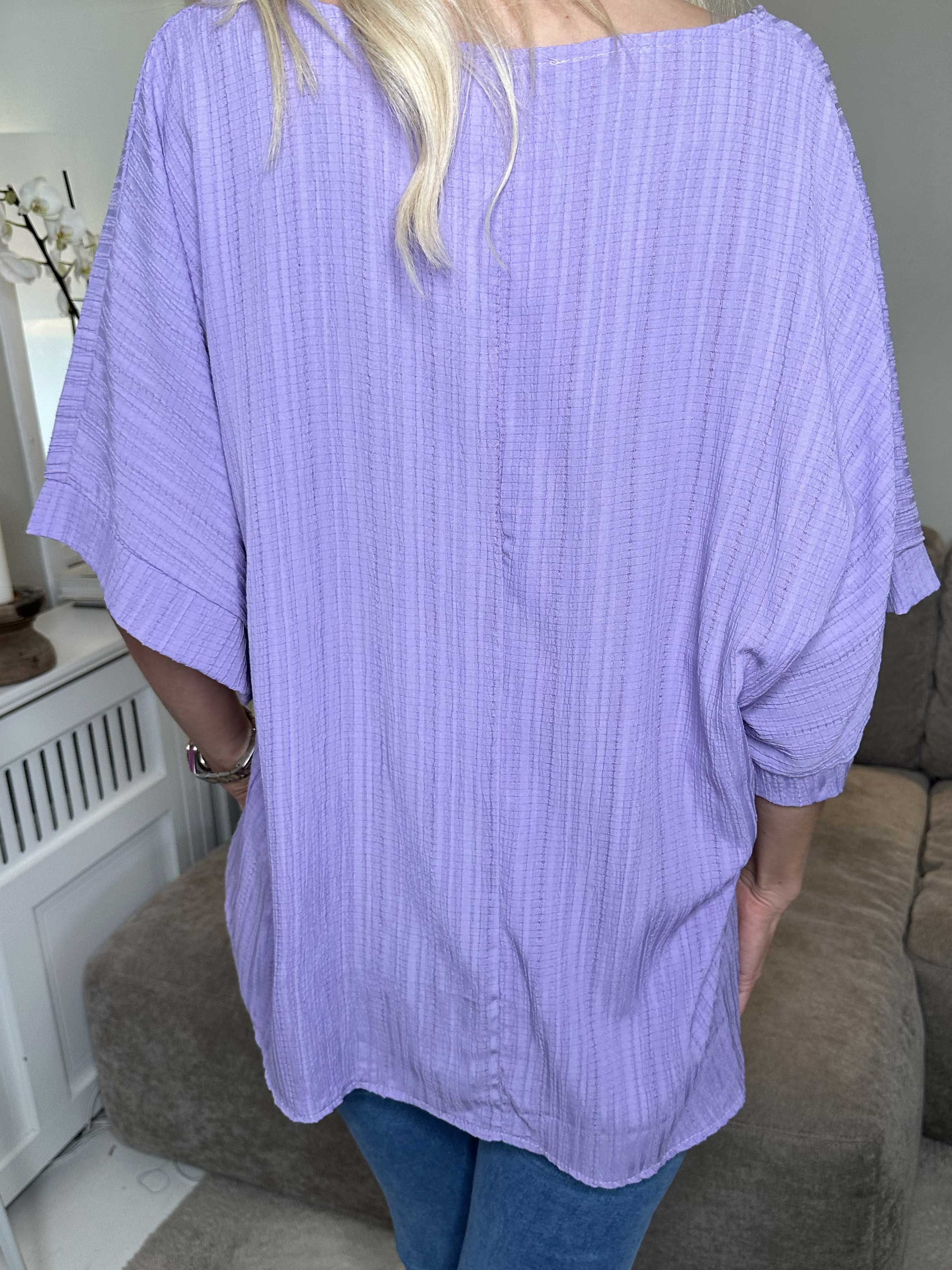 Cindy - Enfärgad blus i crepe-look