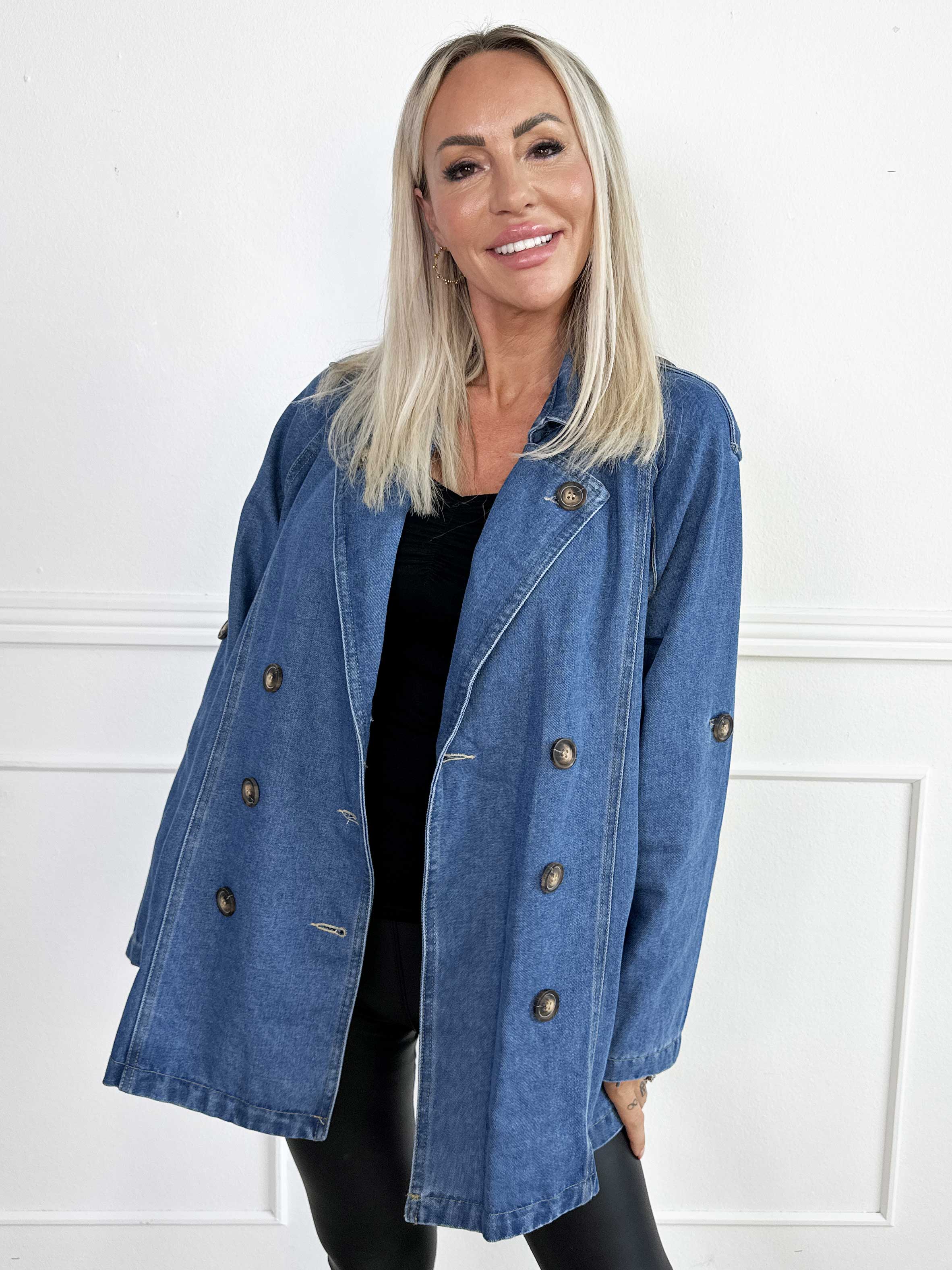 Clarita - Kort kappa i denim