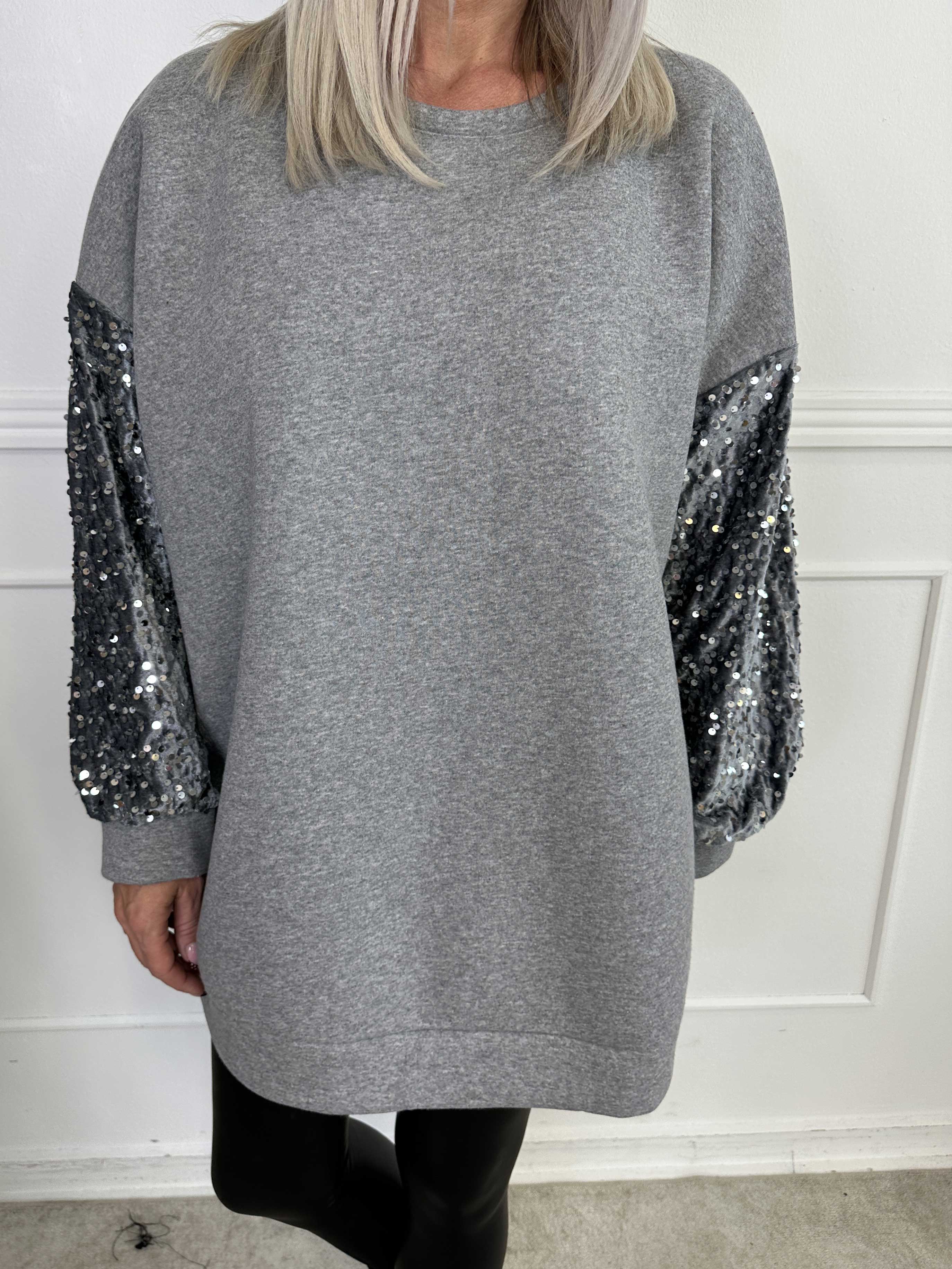 Cytherea - Oversized sweatshirt i bomull med paljetter på ärmarna