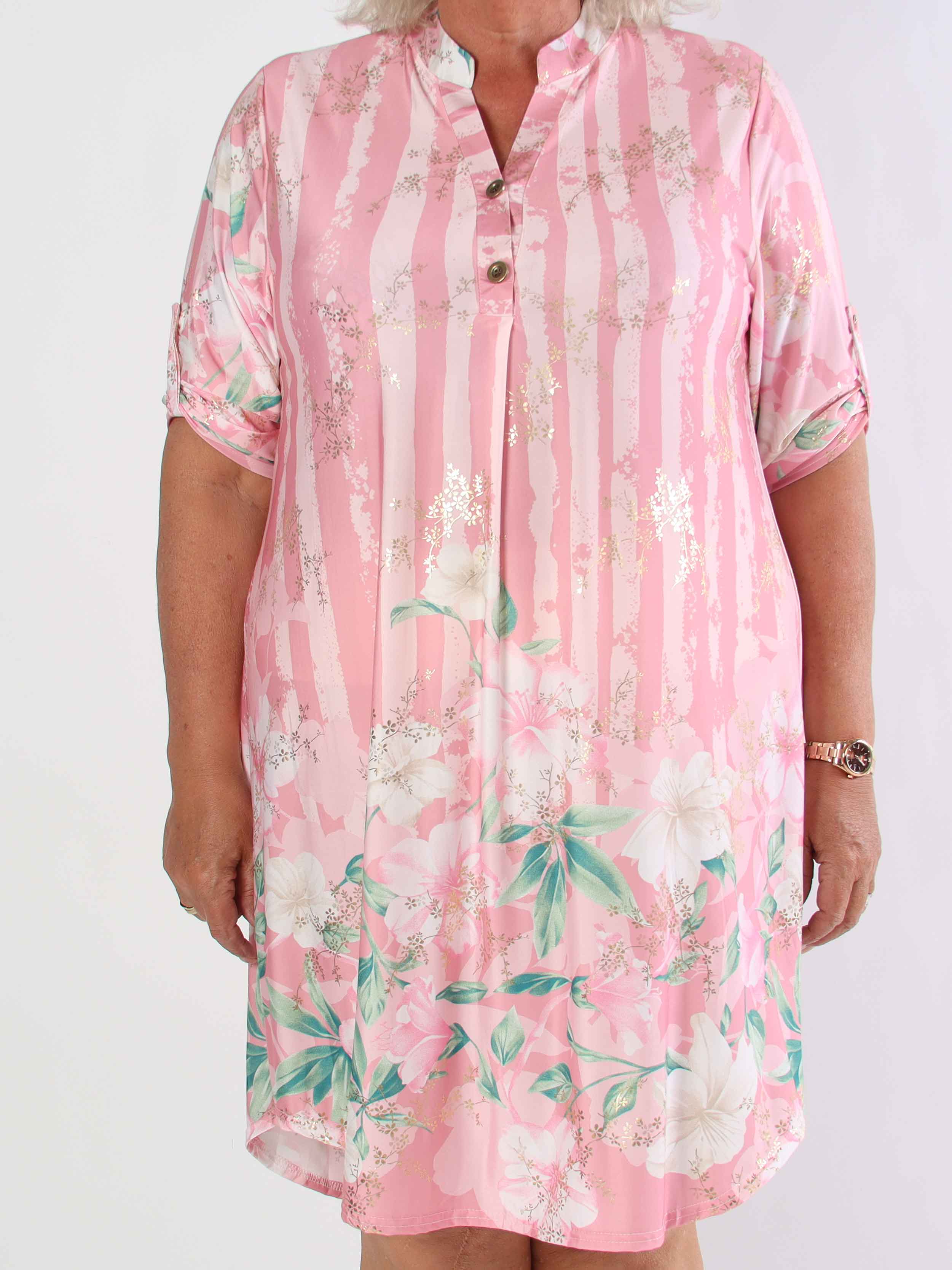 Ebba Floral Stripe Long - Elastisk plus size klänning med gulddetaljer