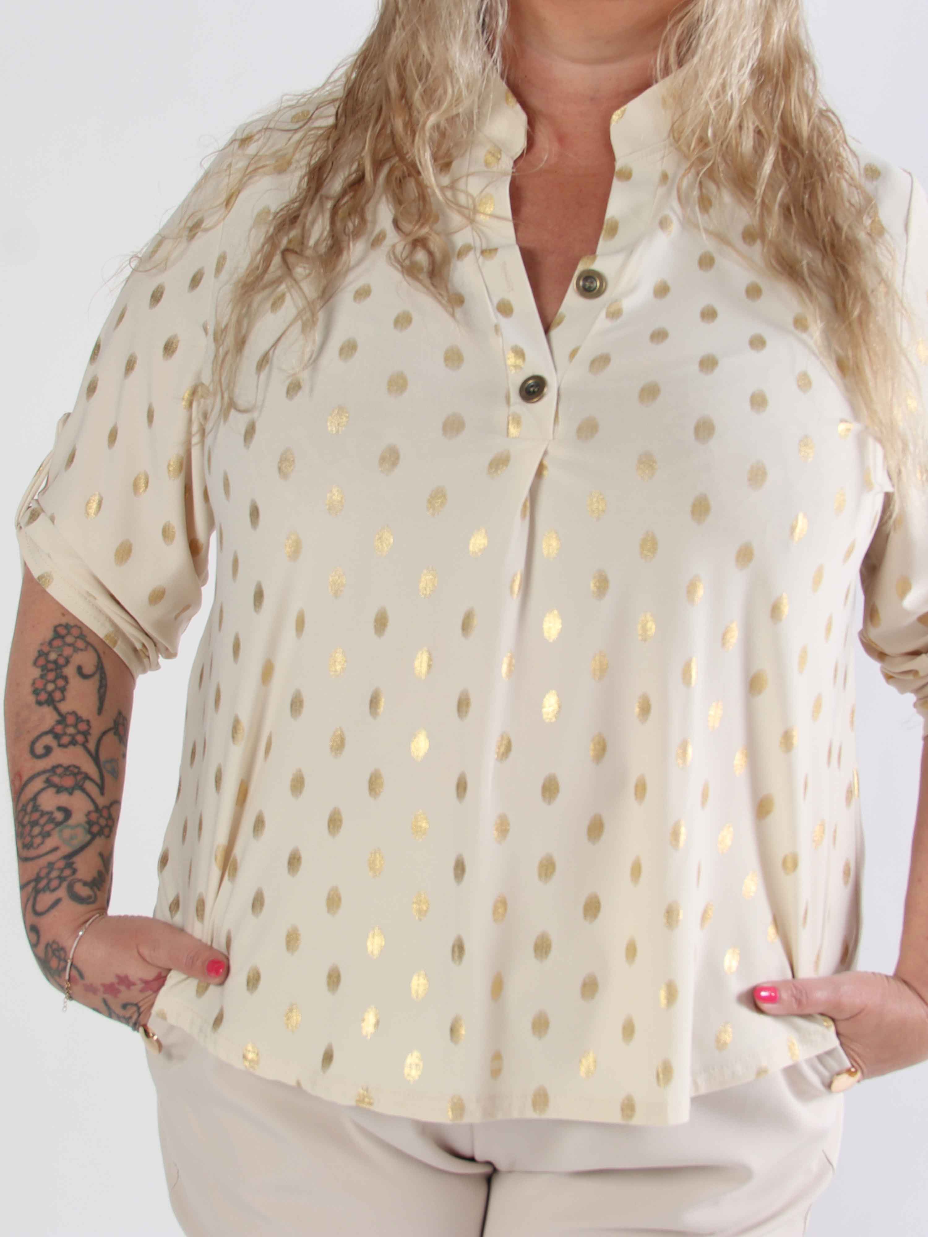 Ebba Gold Shirt - Elastisk plus size blus med guld prickar