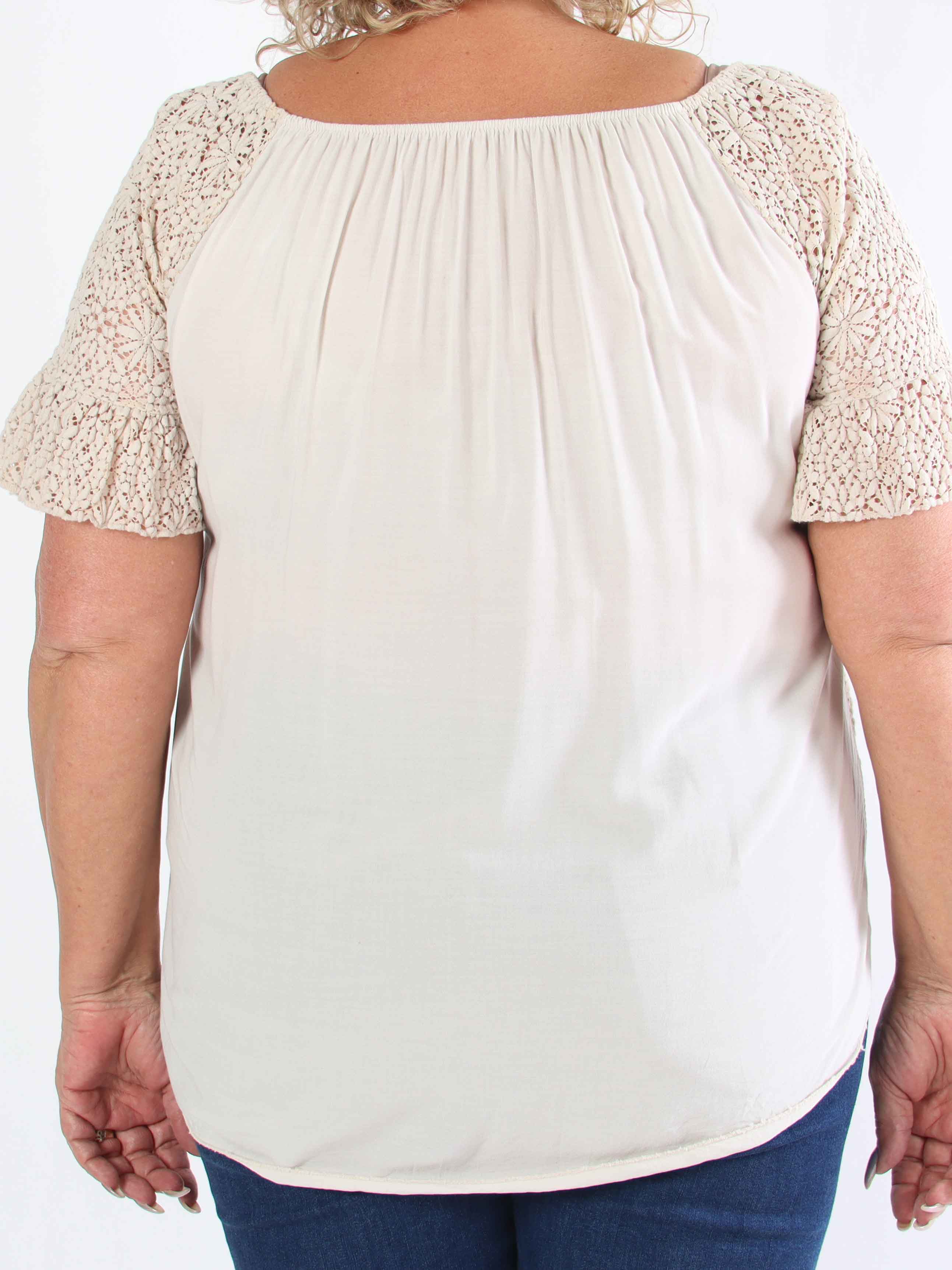 Elisa - Plus size-tunika i bomull med spets och elastisk halsringning