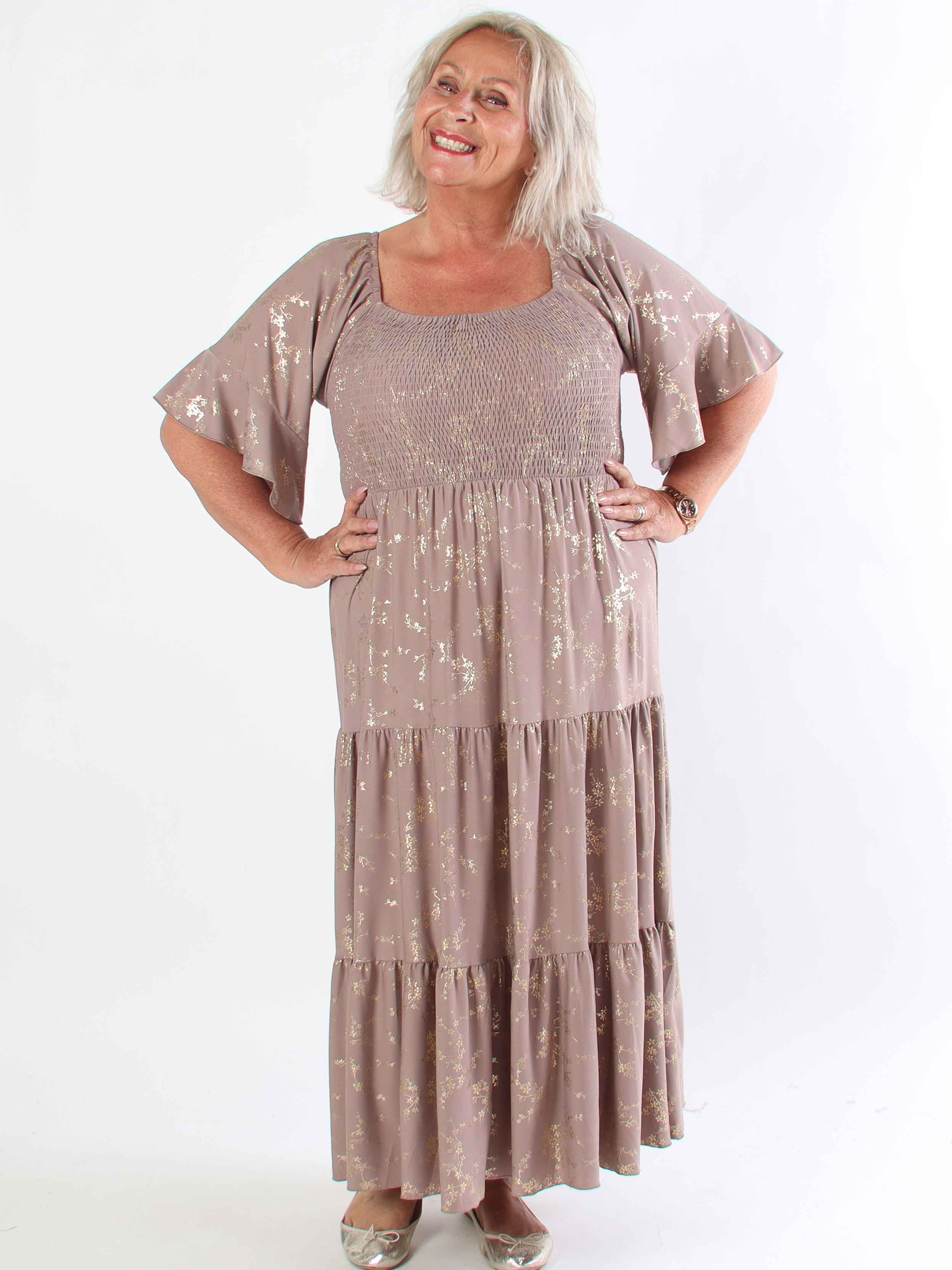 Elna Gold - Enfärgad plus size klänning med resår och guldmönster