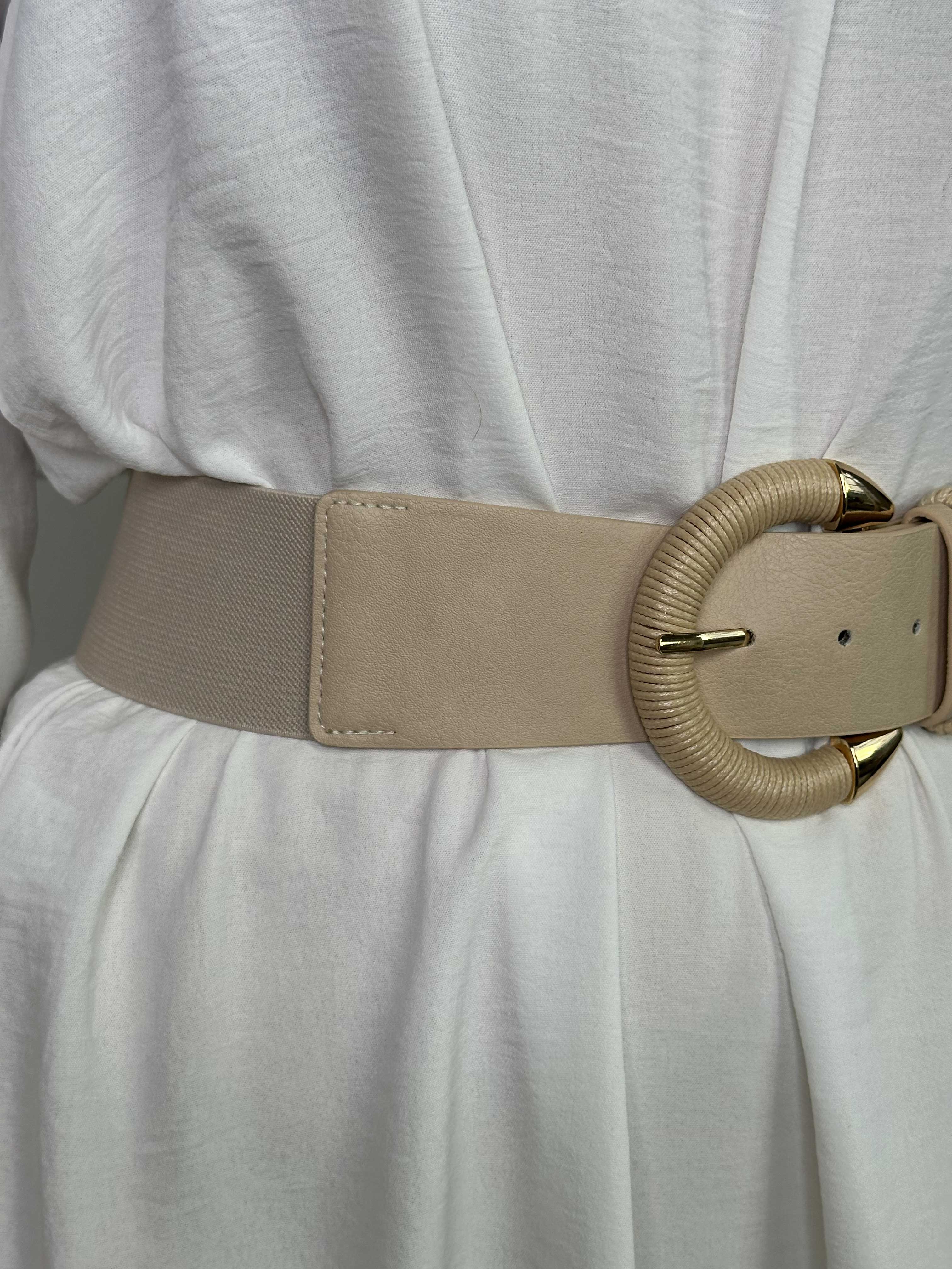 Emily - Elastiskt midjebälte med detaljer i läderlook