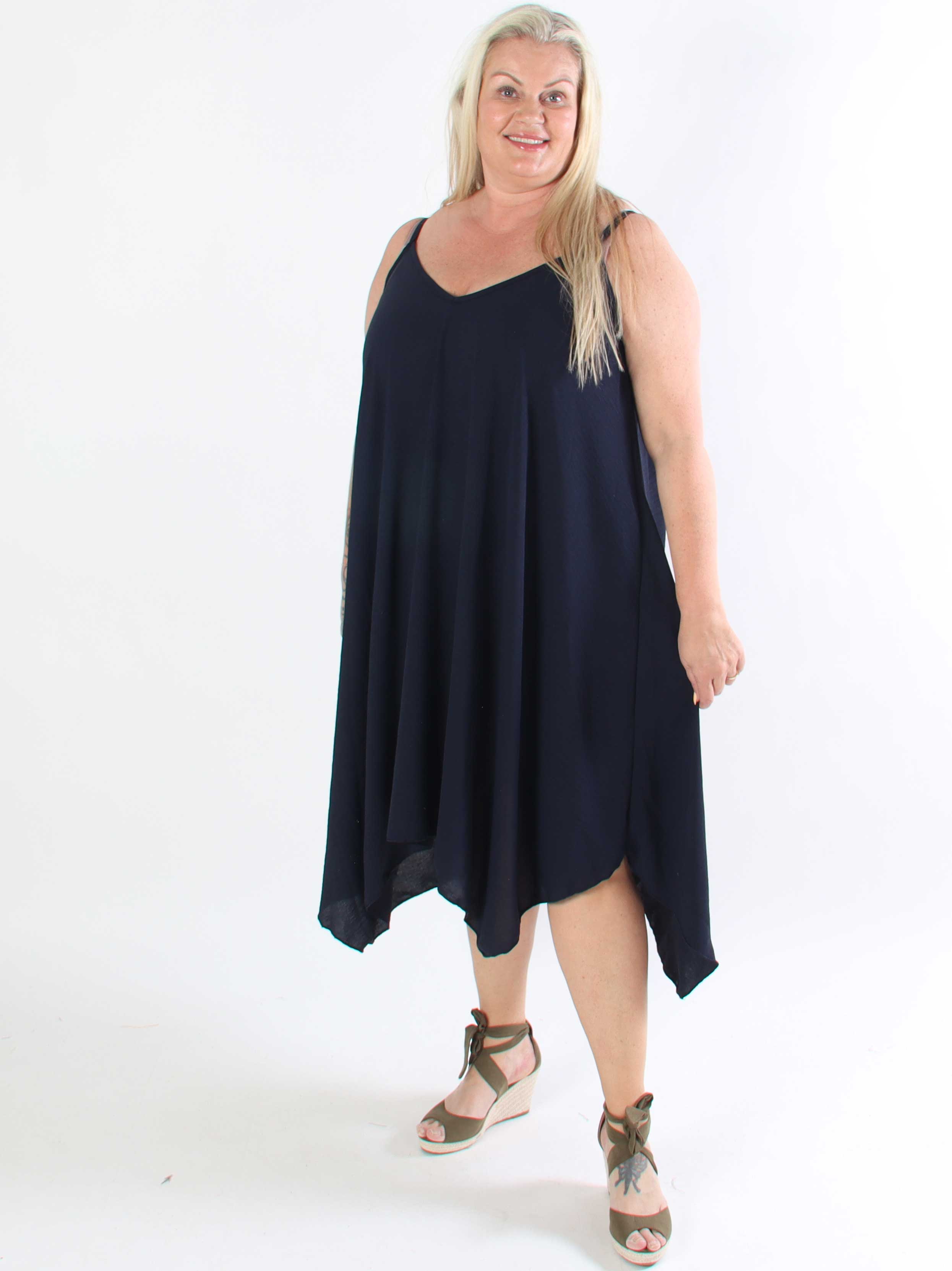 Galadriel - Söt lätt plus size klänning i viskos