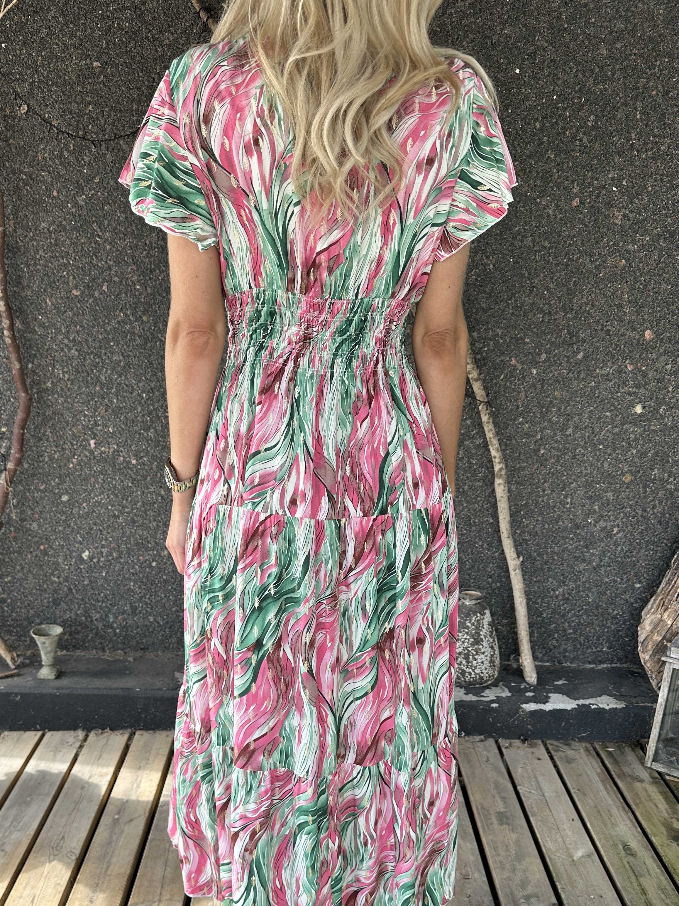 Hinata Pattern - Lång mönstrad klänning i viskos med resår