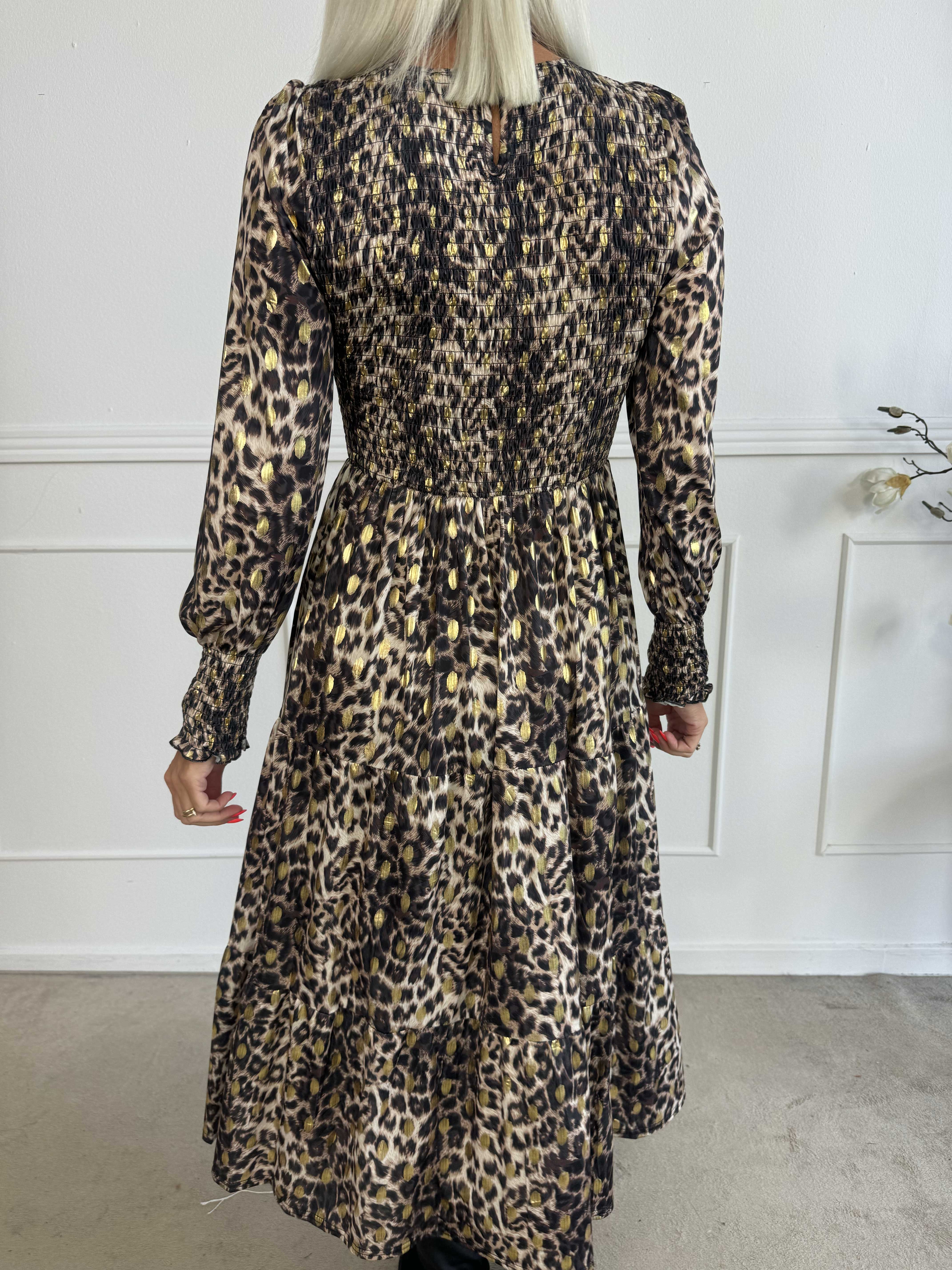 Kelly Animal Long - Elastisk klänning med smock över bröstet