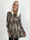 Kelly Animal Shirt - Elastisk blus med smock över bröstet
