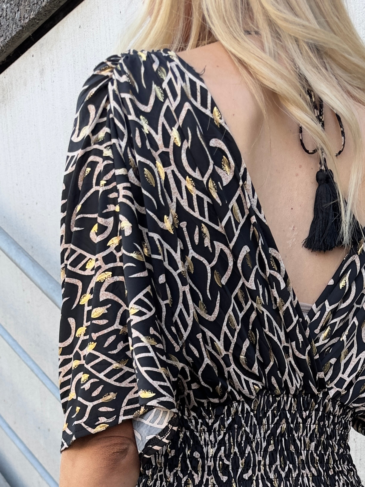 Pams Boho Jumpsuit - Elastisk mönstrad jumpsuit med v-ringning