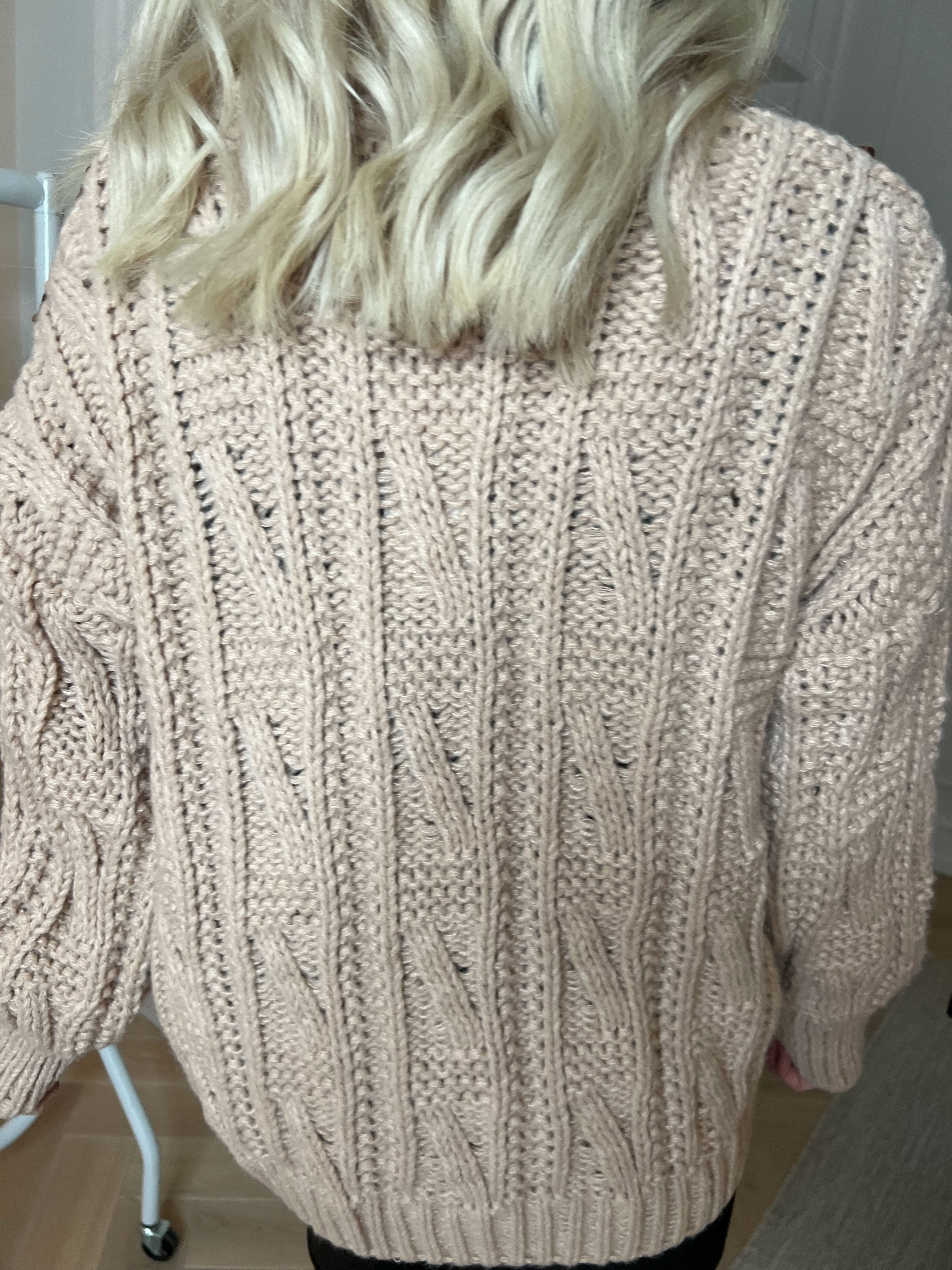 Trisse - Tyk strikcardigan med mesh og pailletter