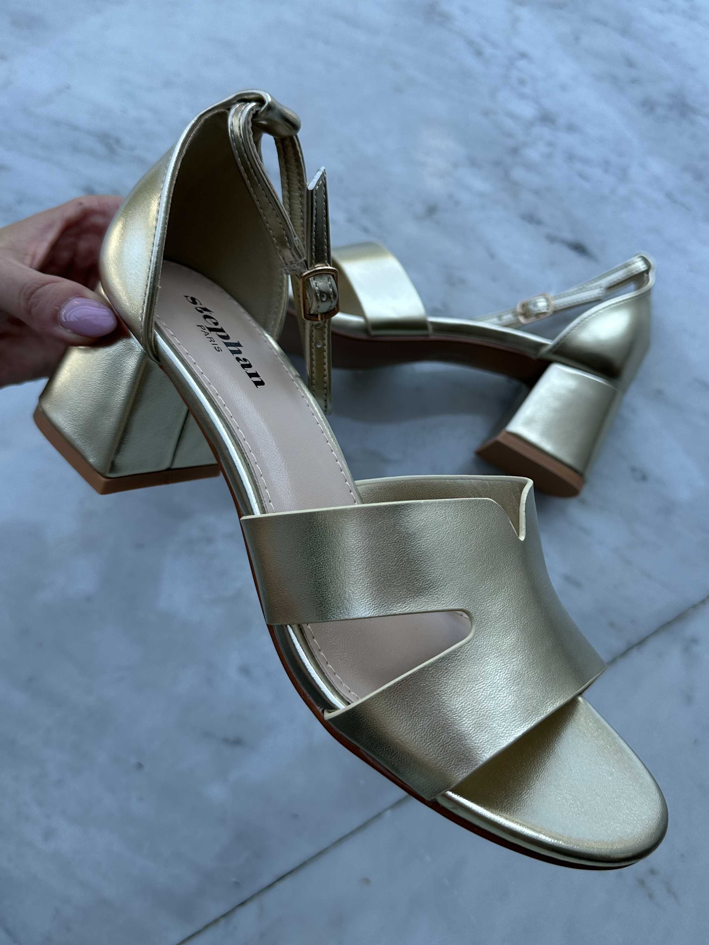 Eleonora - Söt sandal med liten klack