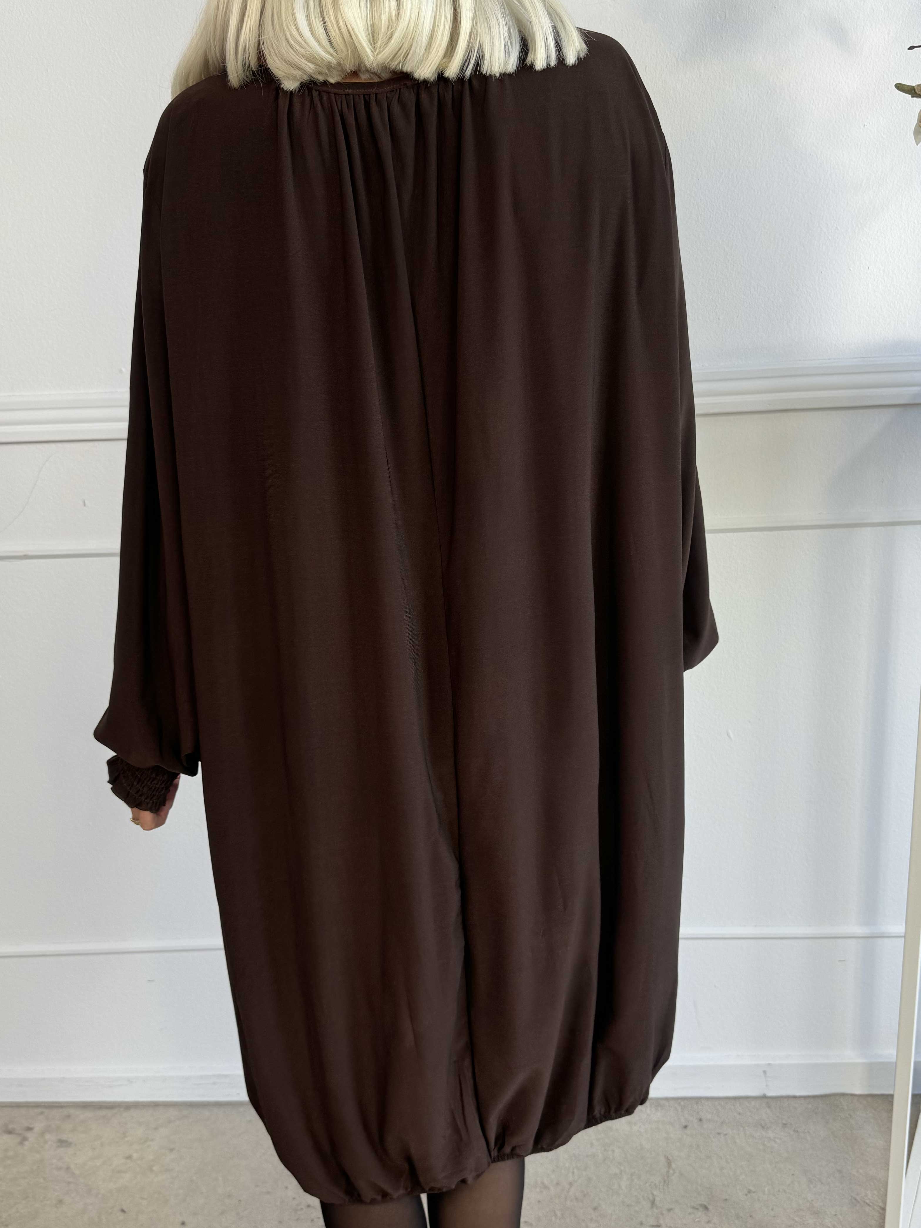 Miracle Plain Dress L/S - Elastisk klänning med långa ärmar