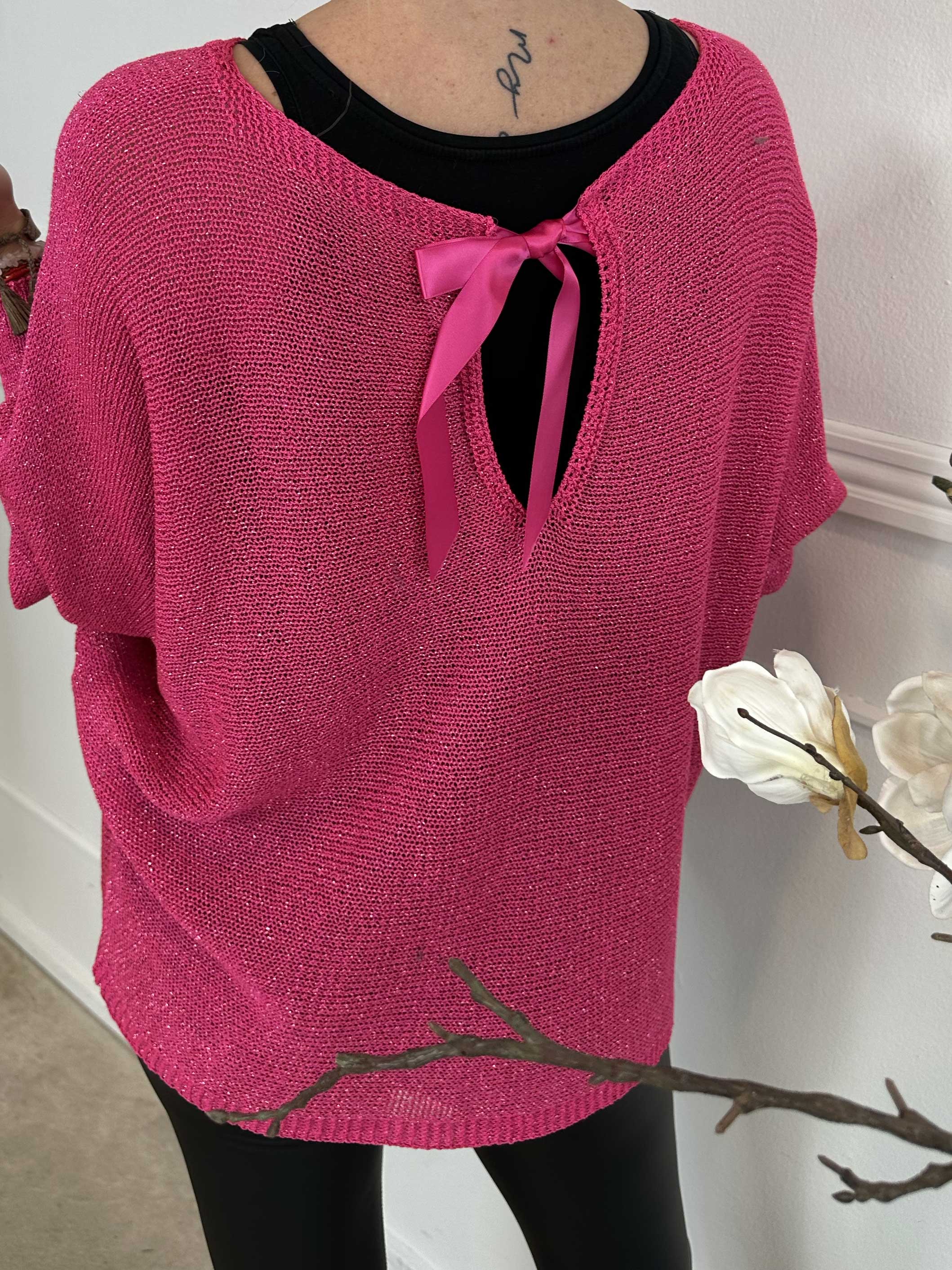 Paulina - Stickad blus med glittertrådar och rosett