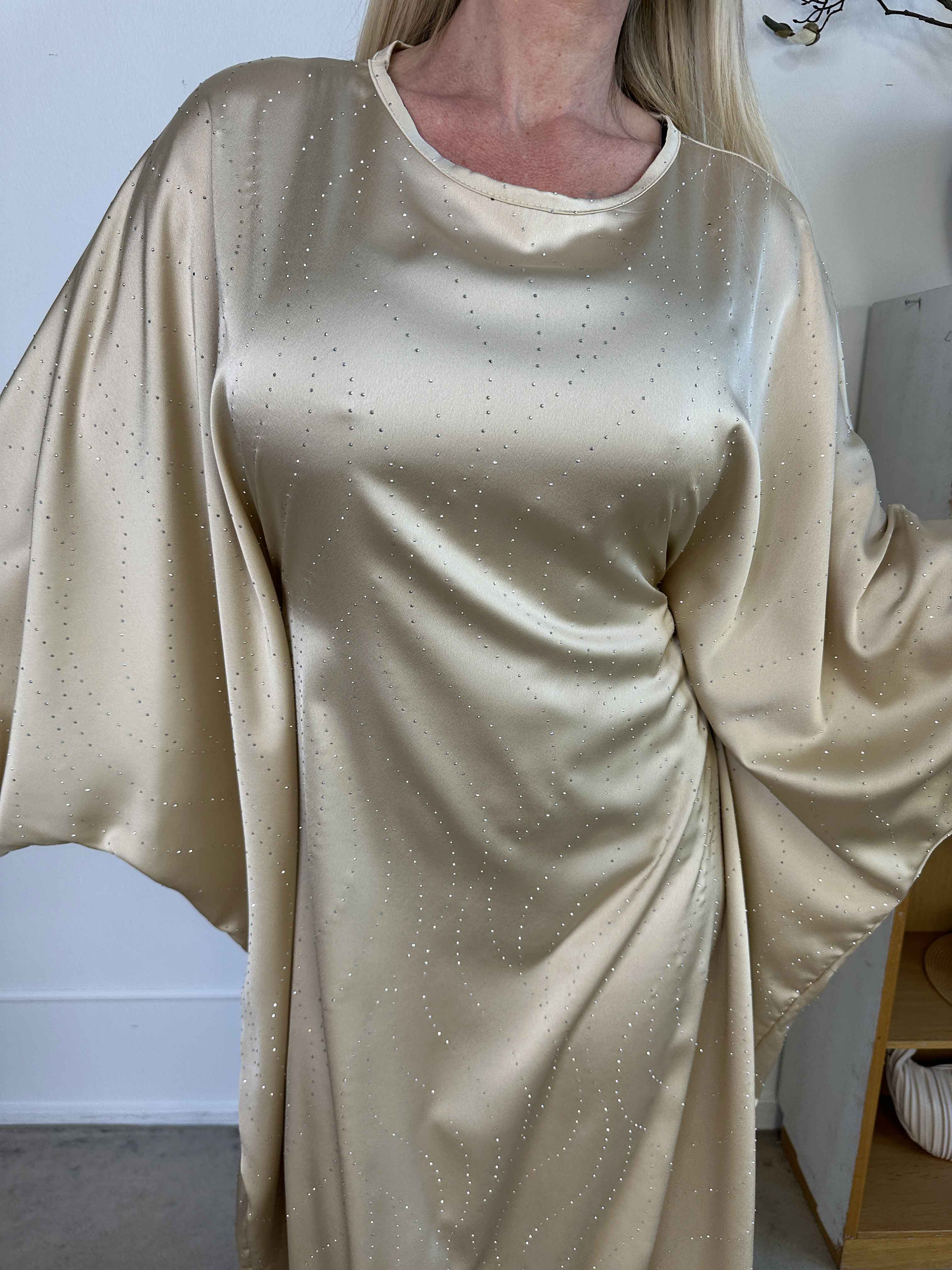 Winnie - Lång elegant tunikaklänning med strass