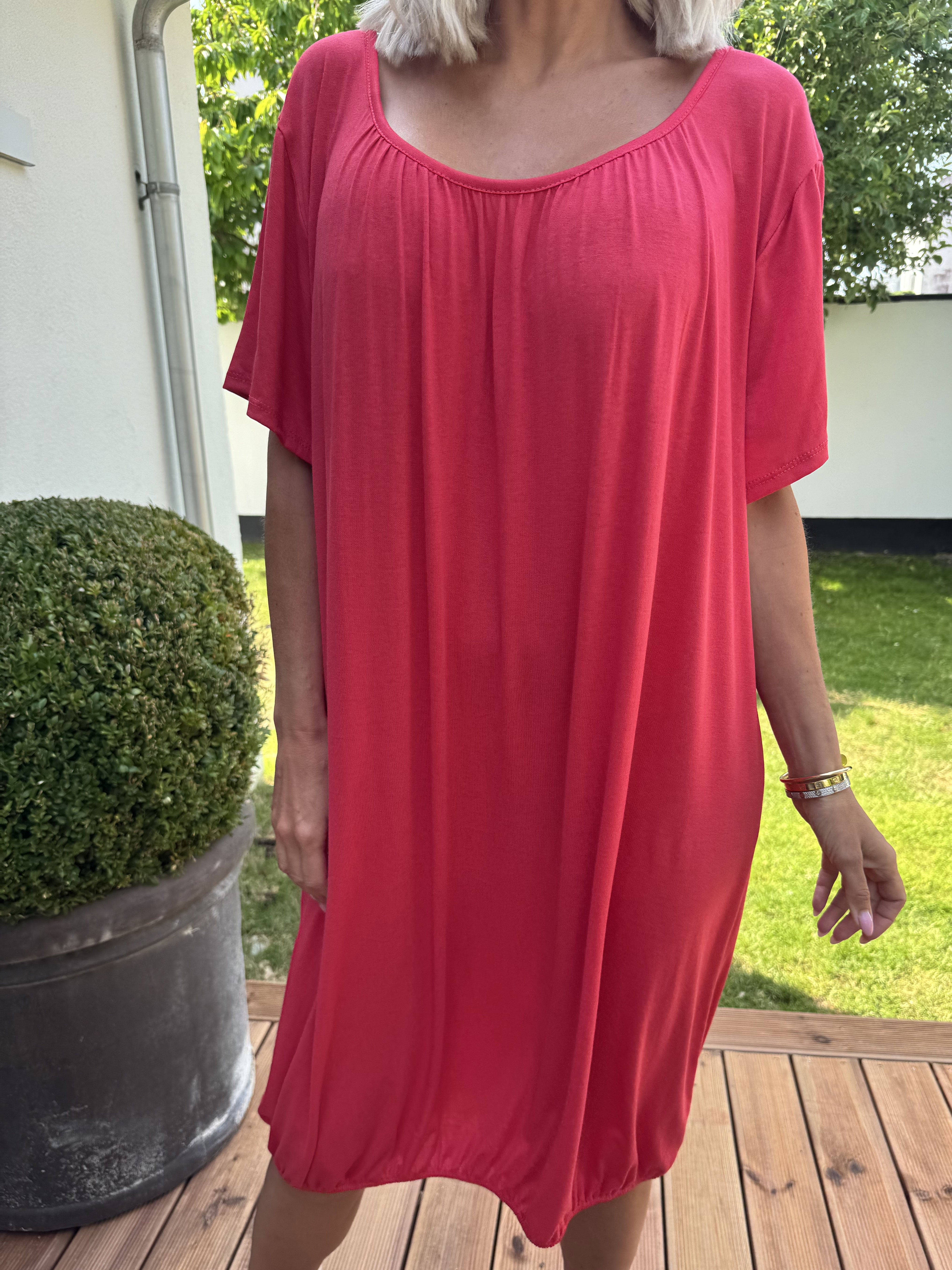 Miracle Dress - Basic klänning i viskos med resår nedtill