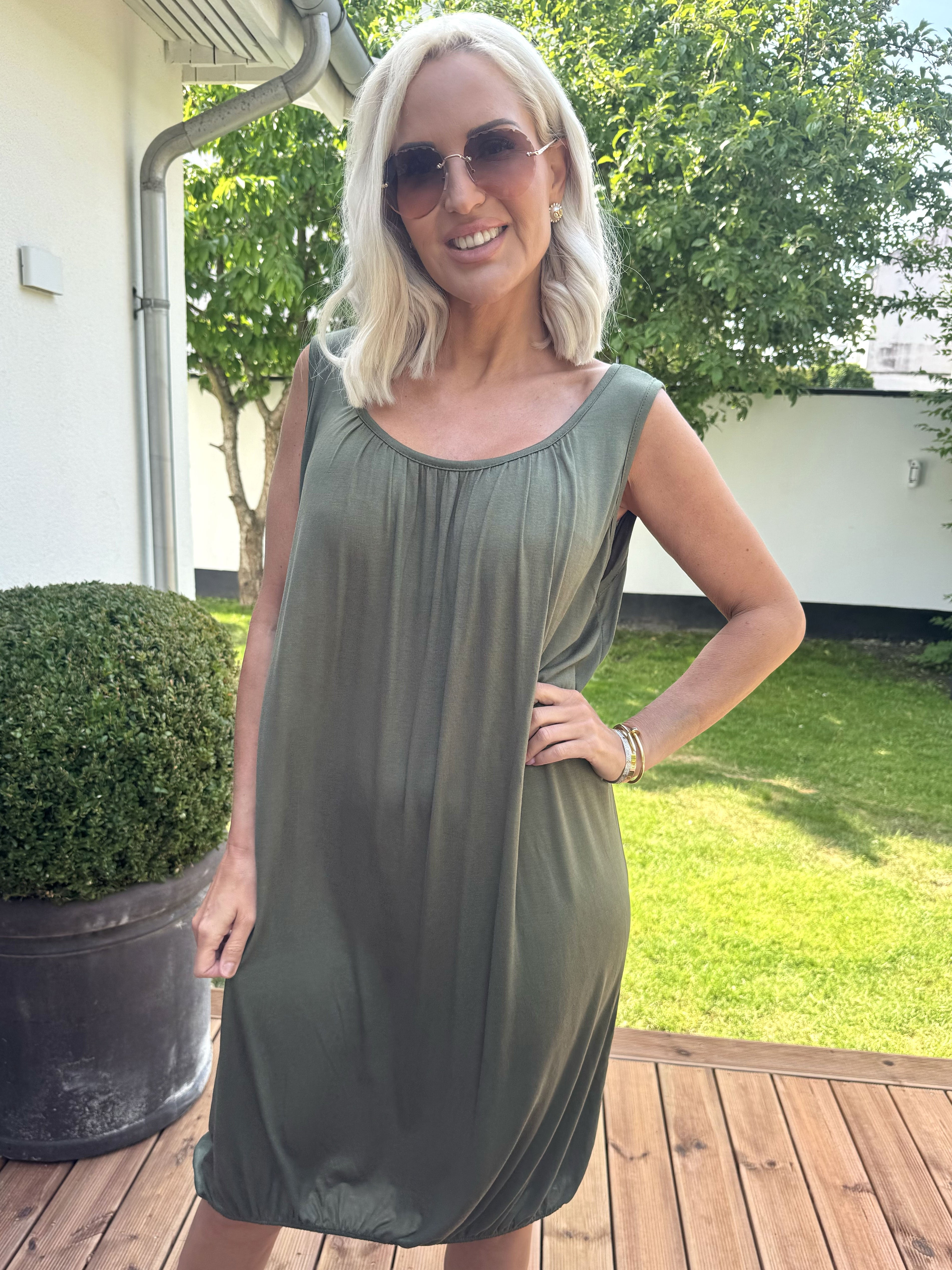 Miracle Sleeveless Dress - Basic klänning i viskos med resår nedtill