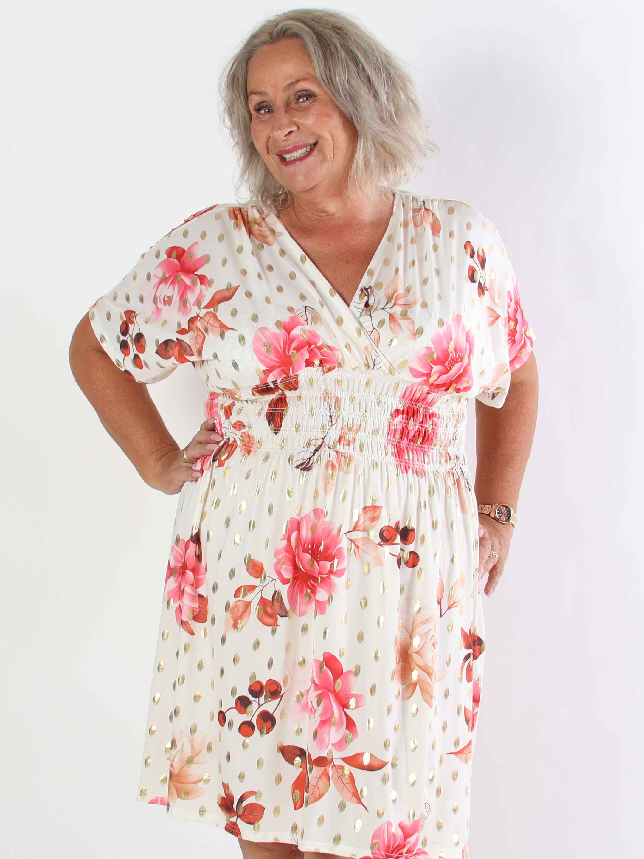 Pams Summer Short - Elastisk plus size klänning med blommig mönster och resår