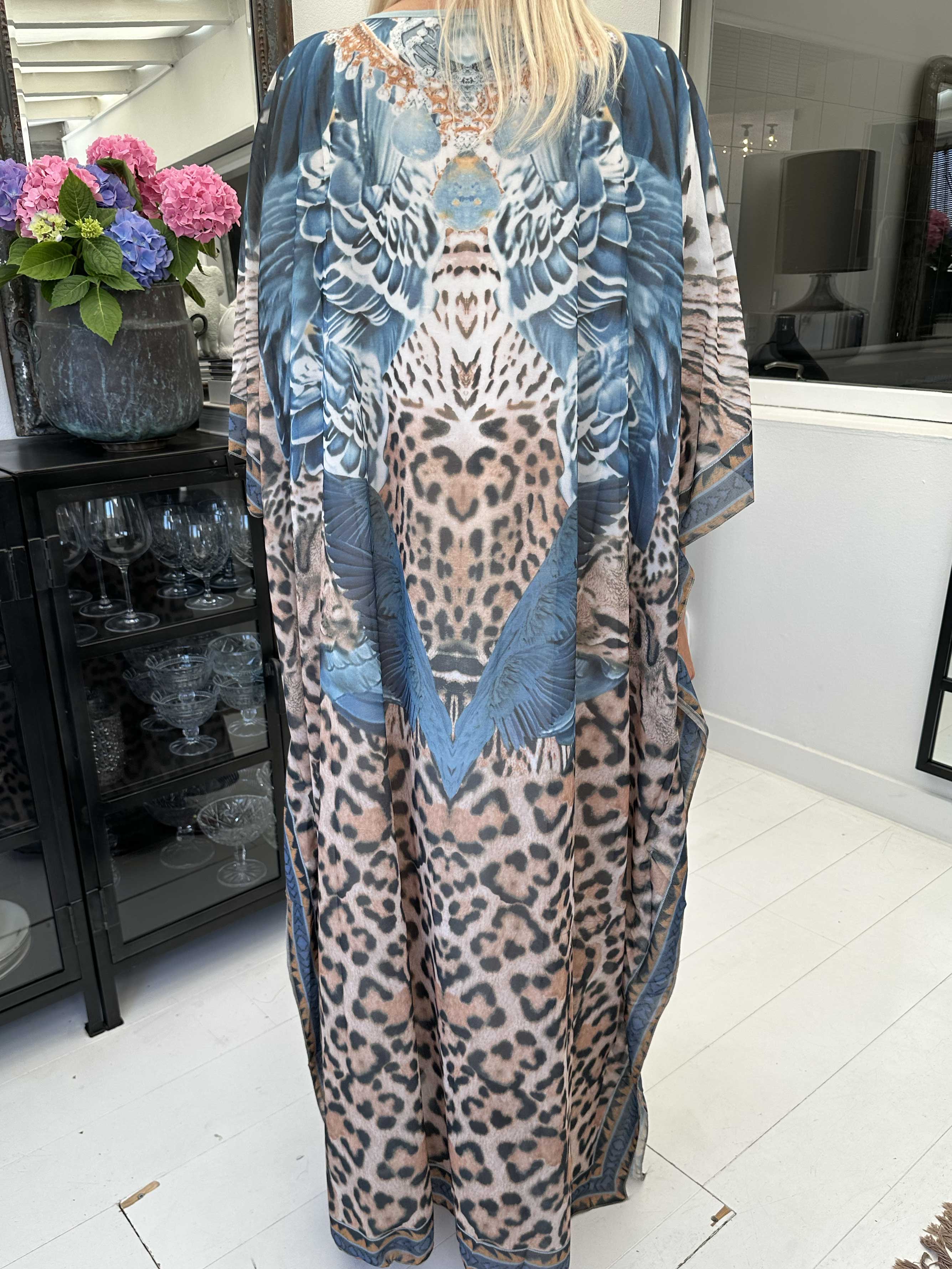 Sasha Leo - Lång tunika med leopardmönster och strass