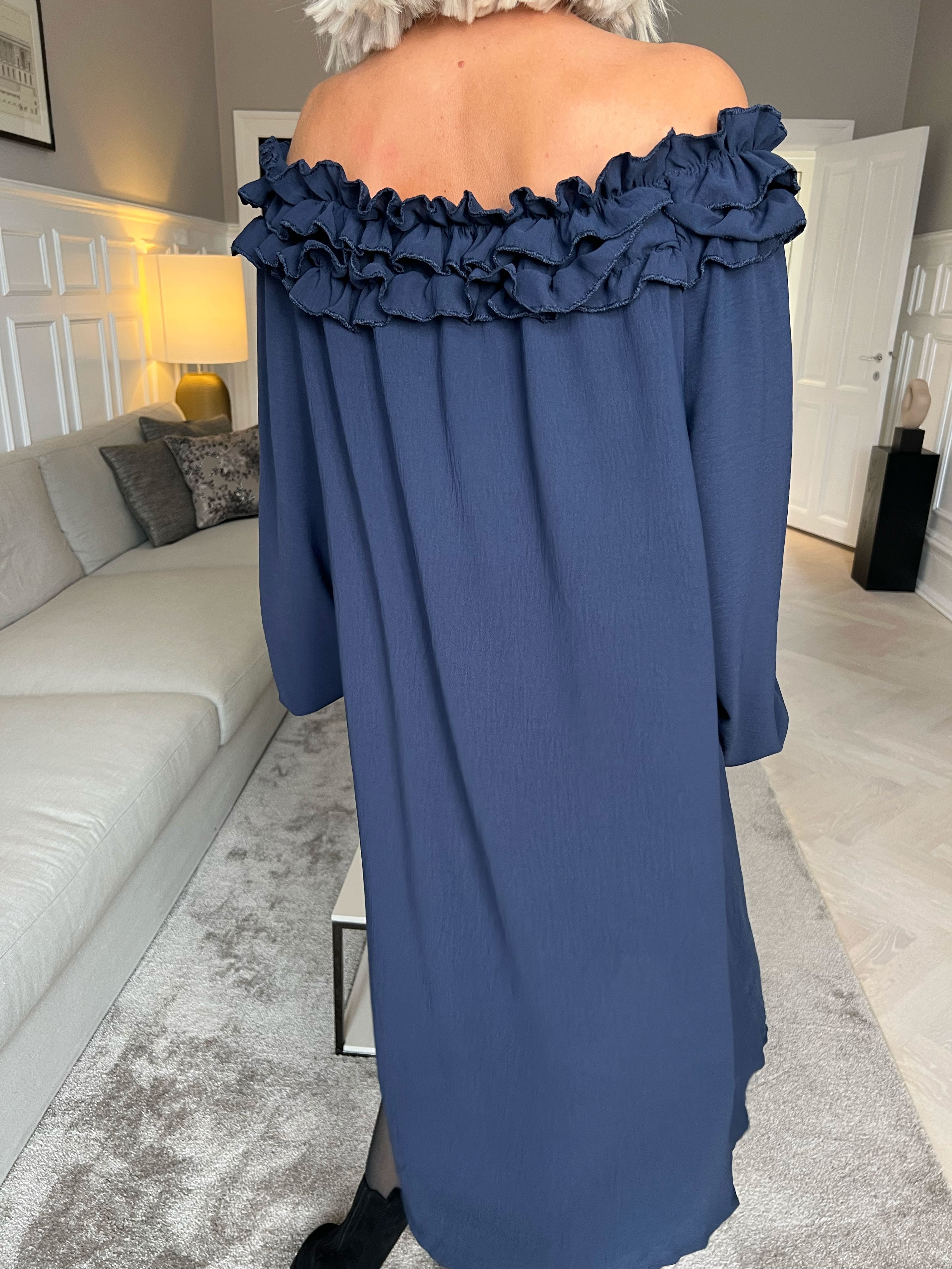 Chili Dress - Klänning med långa ärmar och volanger