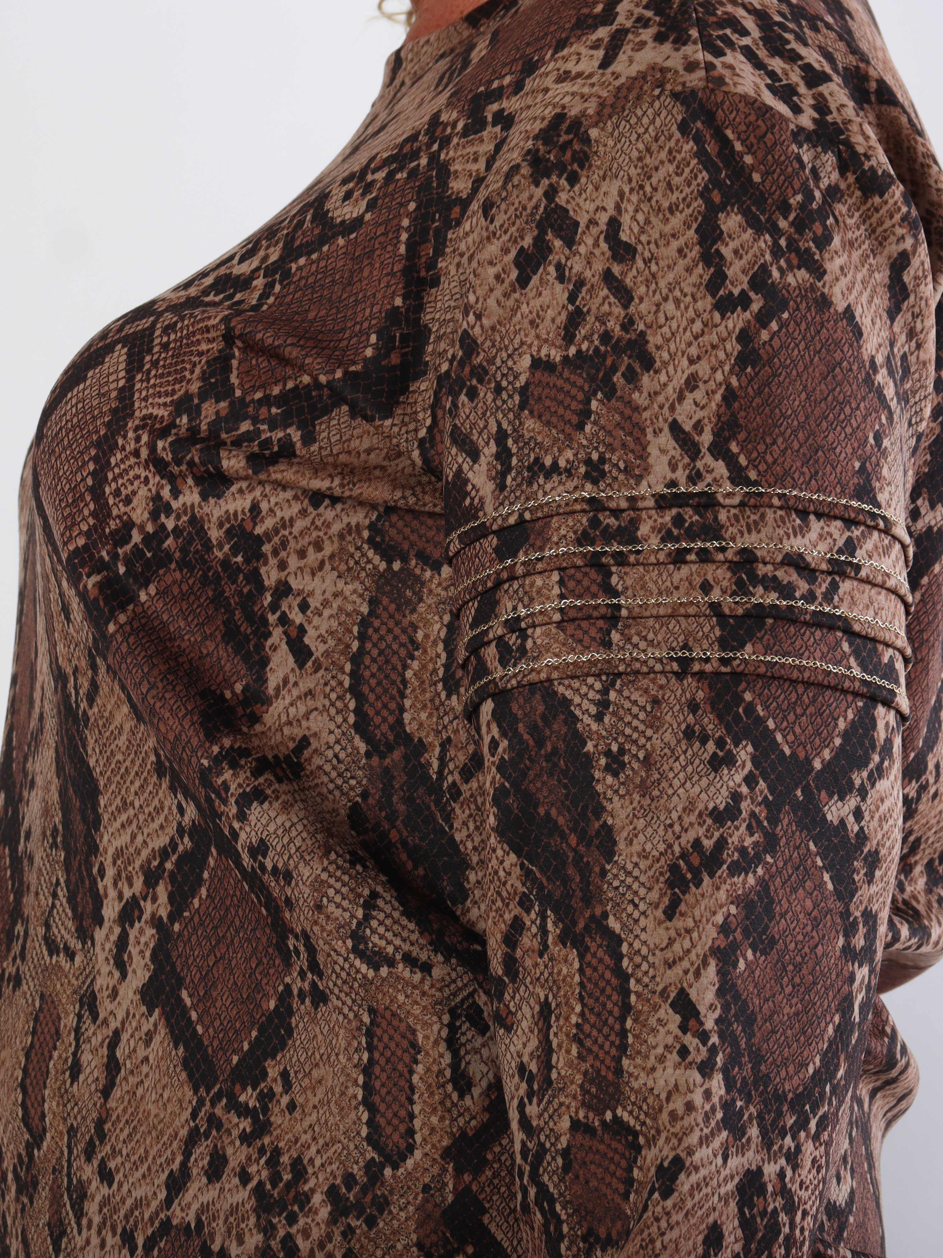 Dream Print – Plus size joggingställ i viskos med ett utmärkande mönster