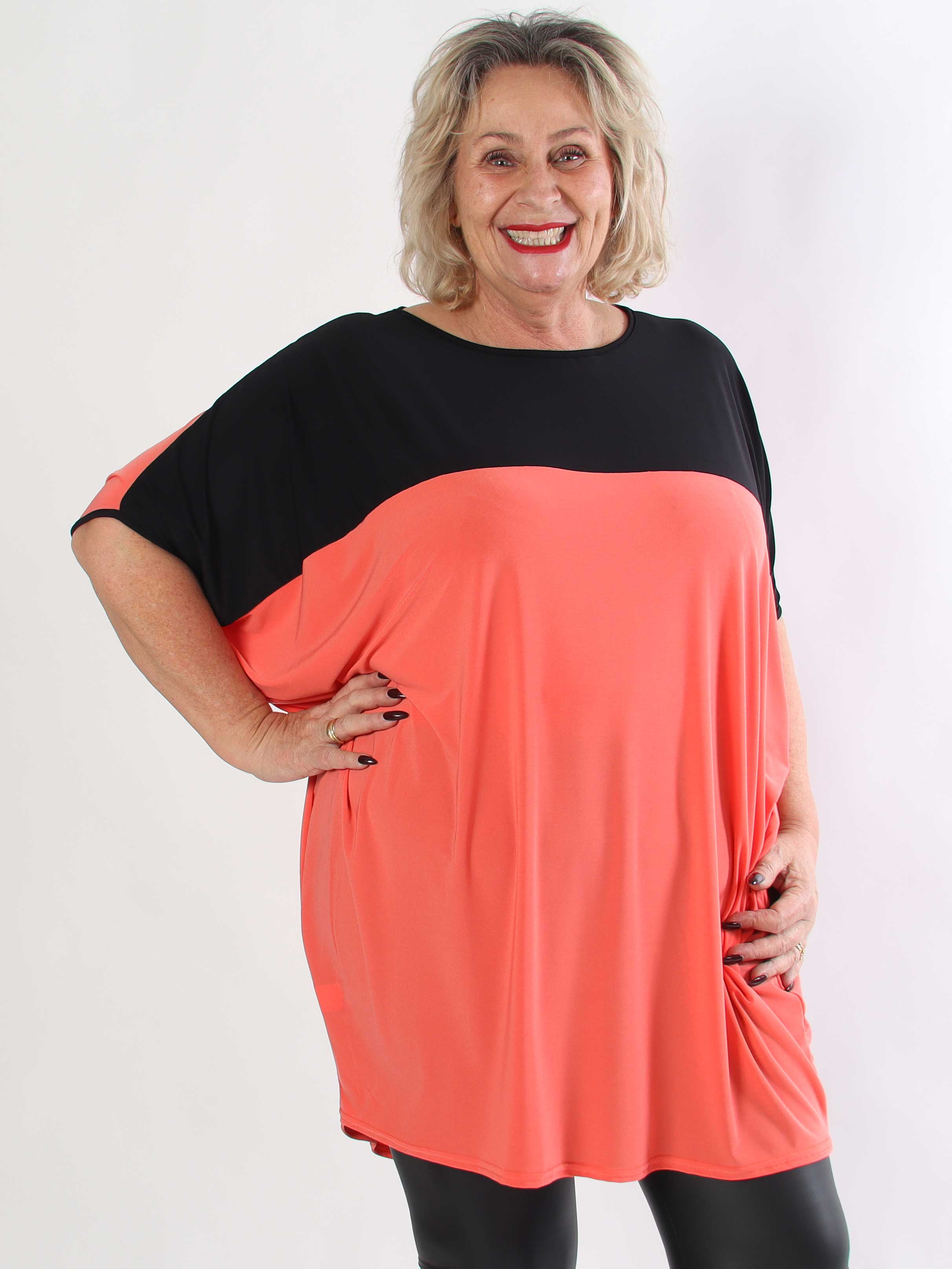 Spencer - Tvåfärgad plus size tunikaklänning med fladdermusärmar