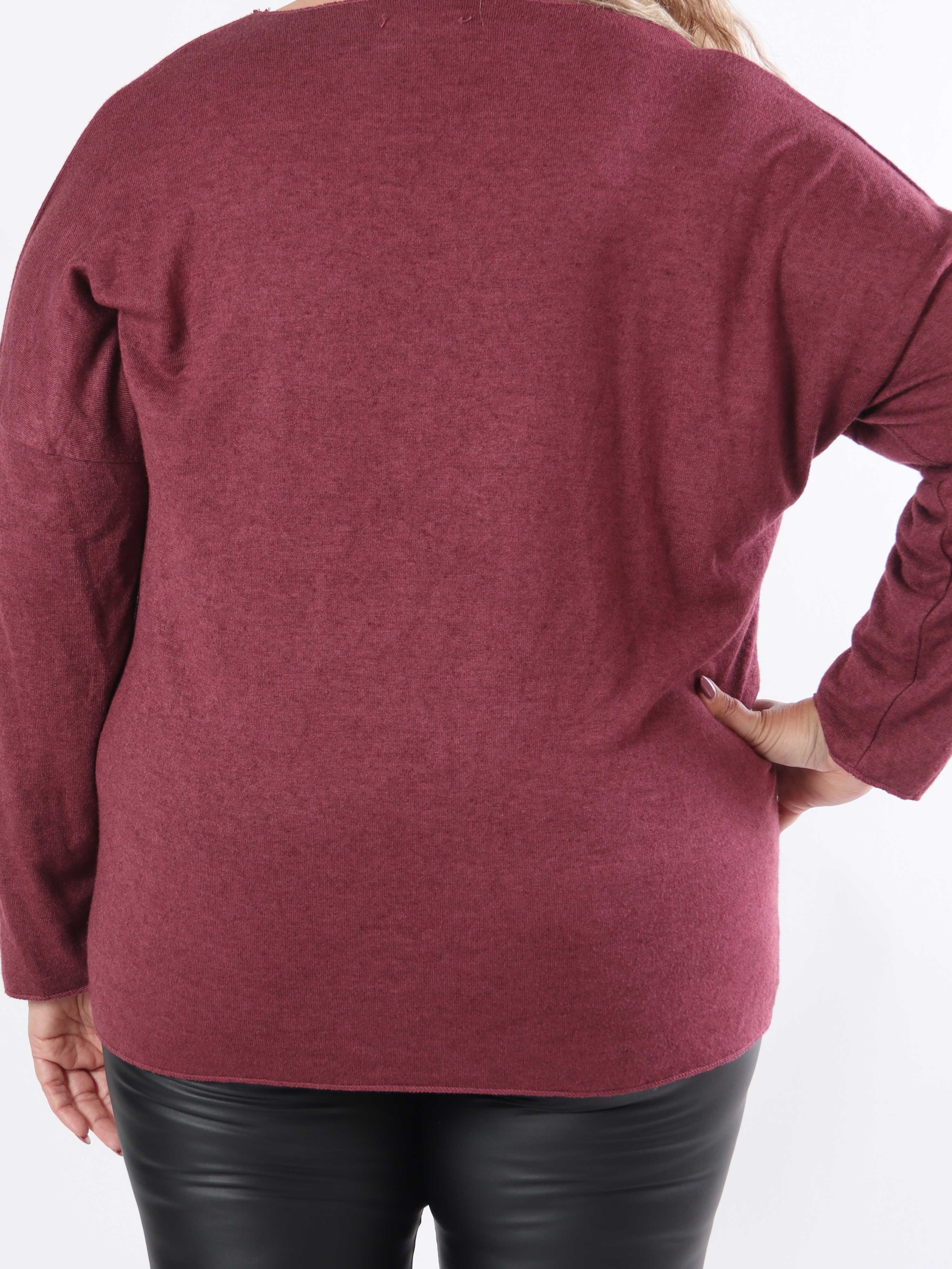 Djamila - Mjuk viskosblus i plus size med v-ringning