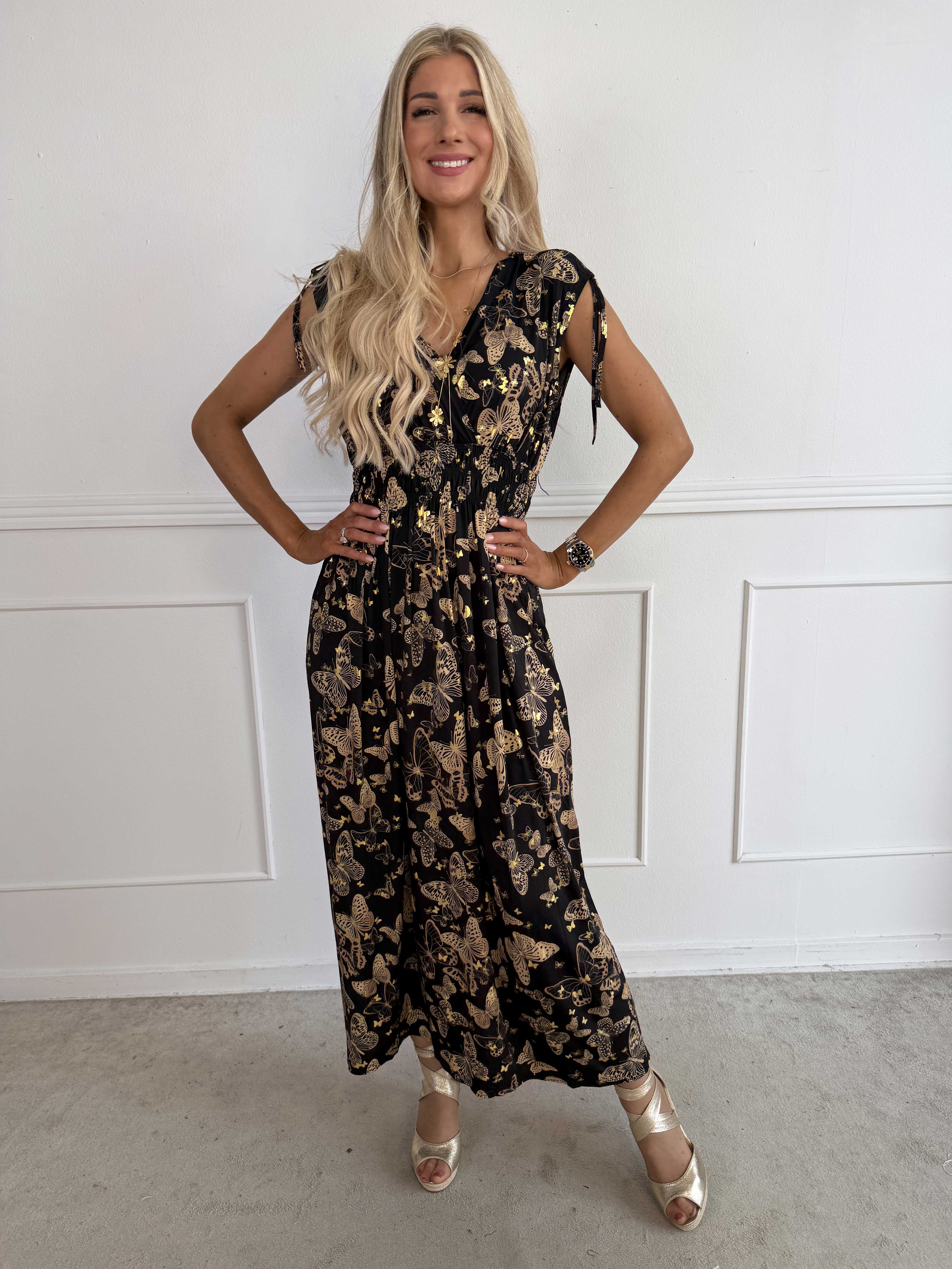Pams Butterfly Sleeveless - Lang elastisk kjole med sommerfugleprint og gulddetaljer
