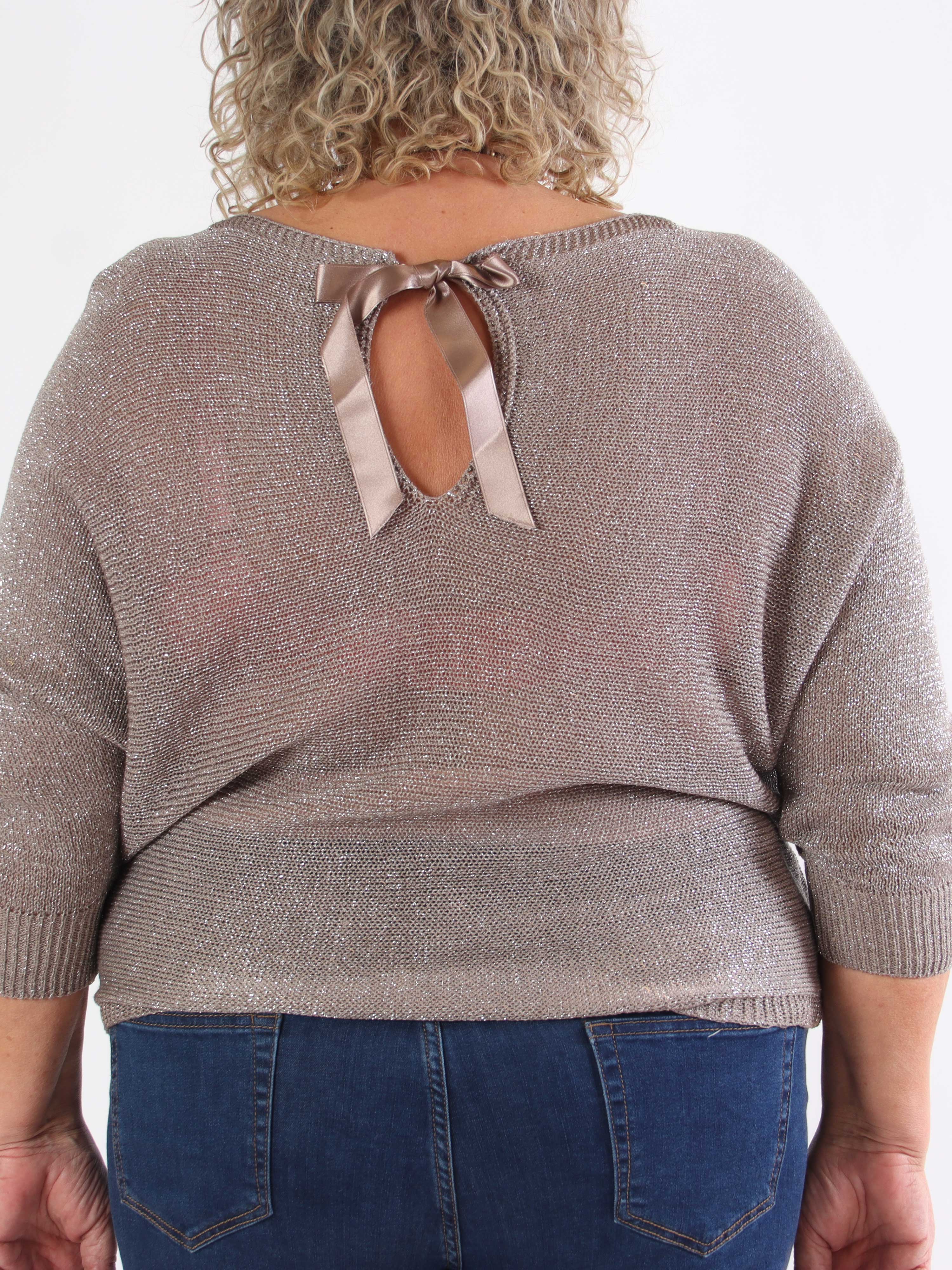 Paulina - Stickad blus i plus size med glittertrådar och rosett