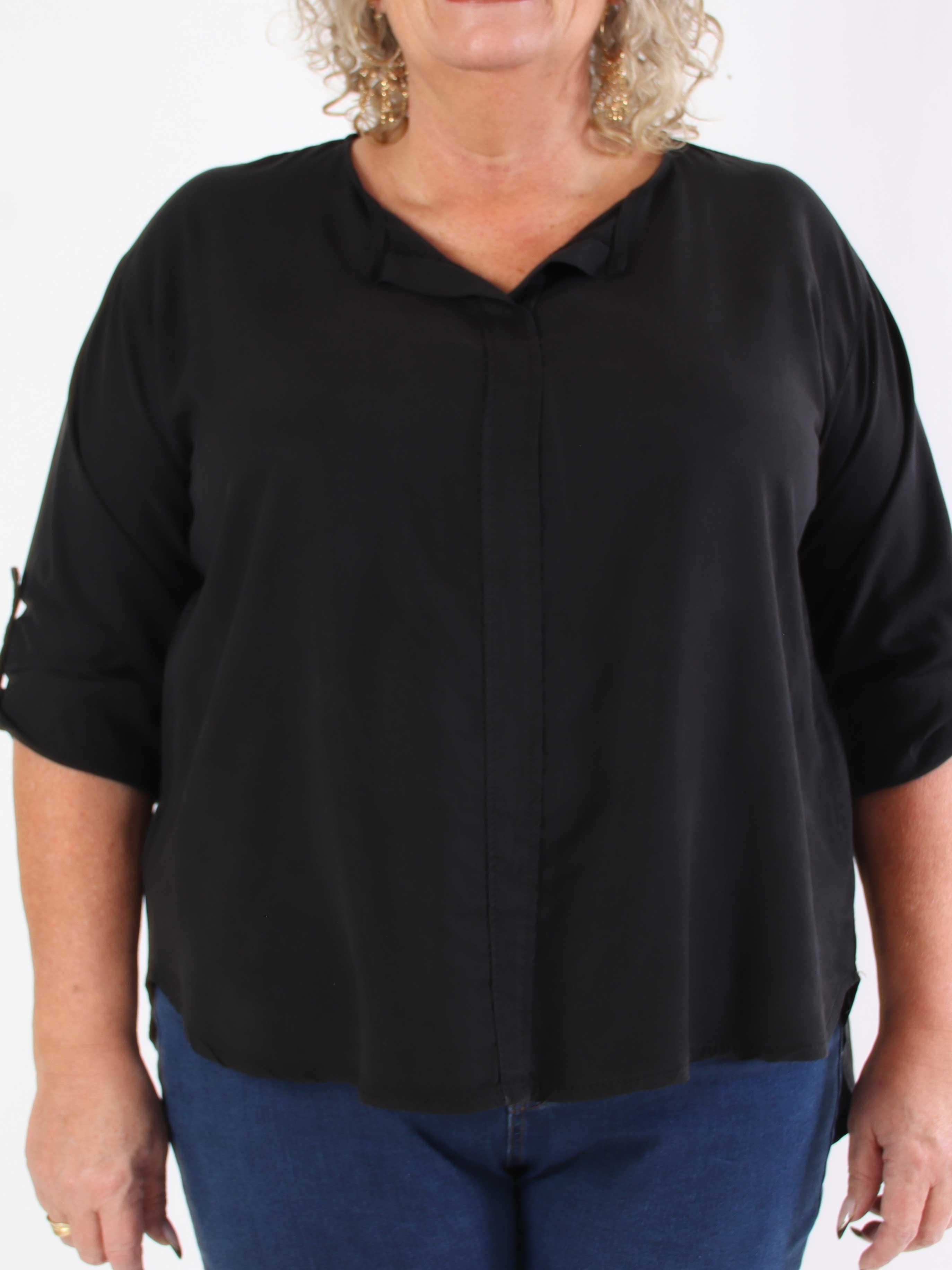 Emelda - Lätt enfärgad plus size skjorta i lyocell