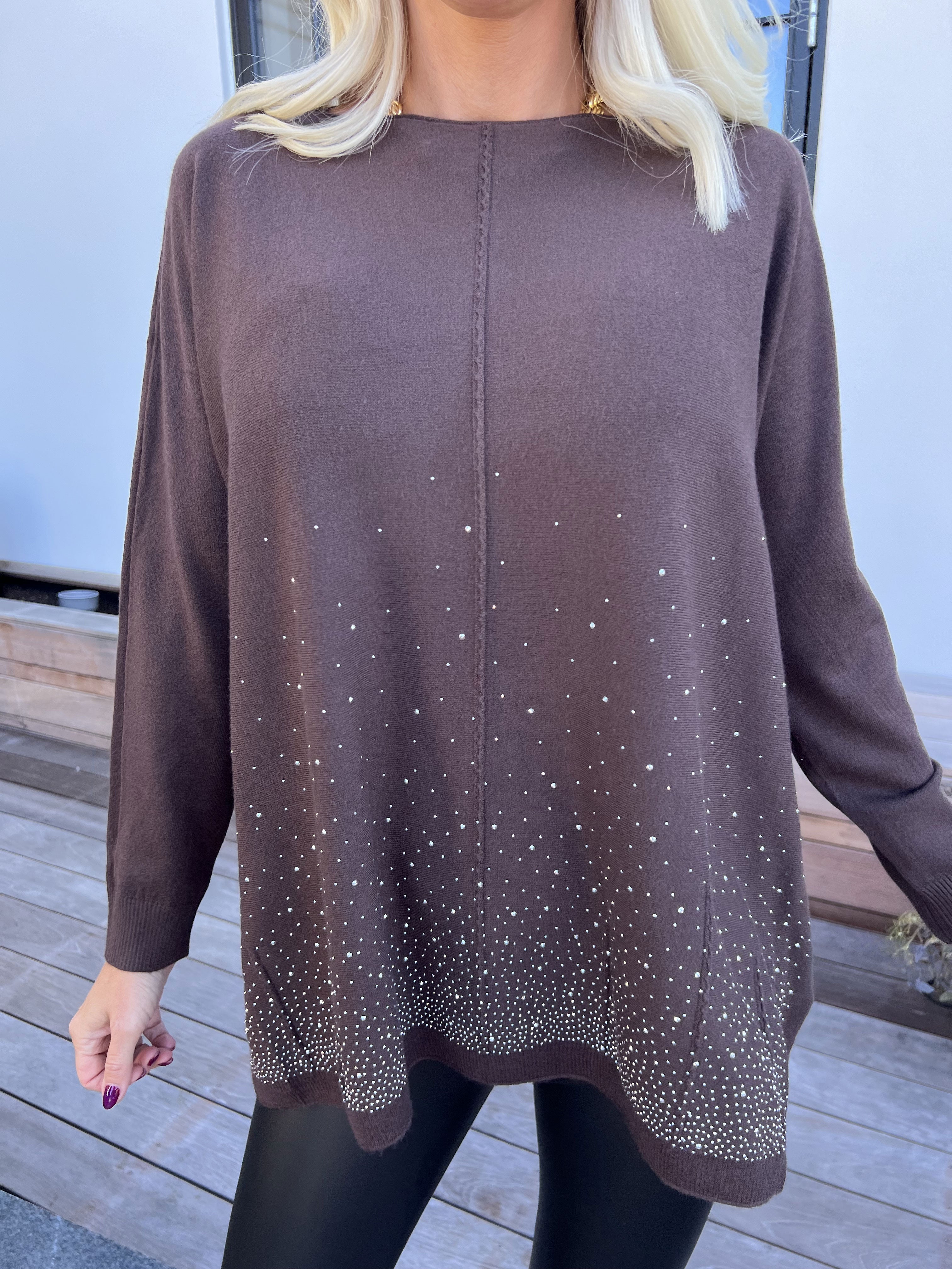 Inga - Supermjuk stickad tröja dekorerad med strass