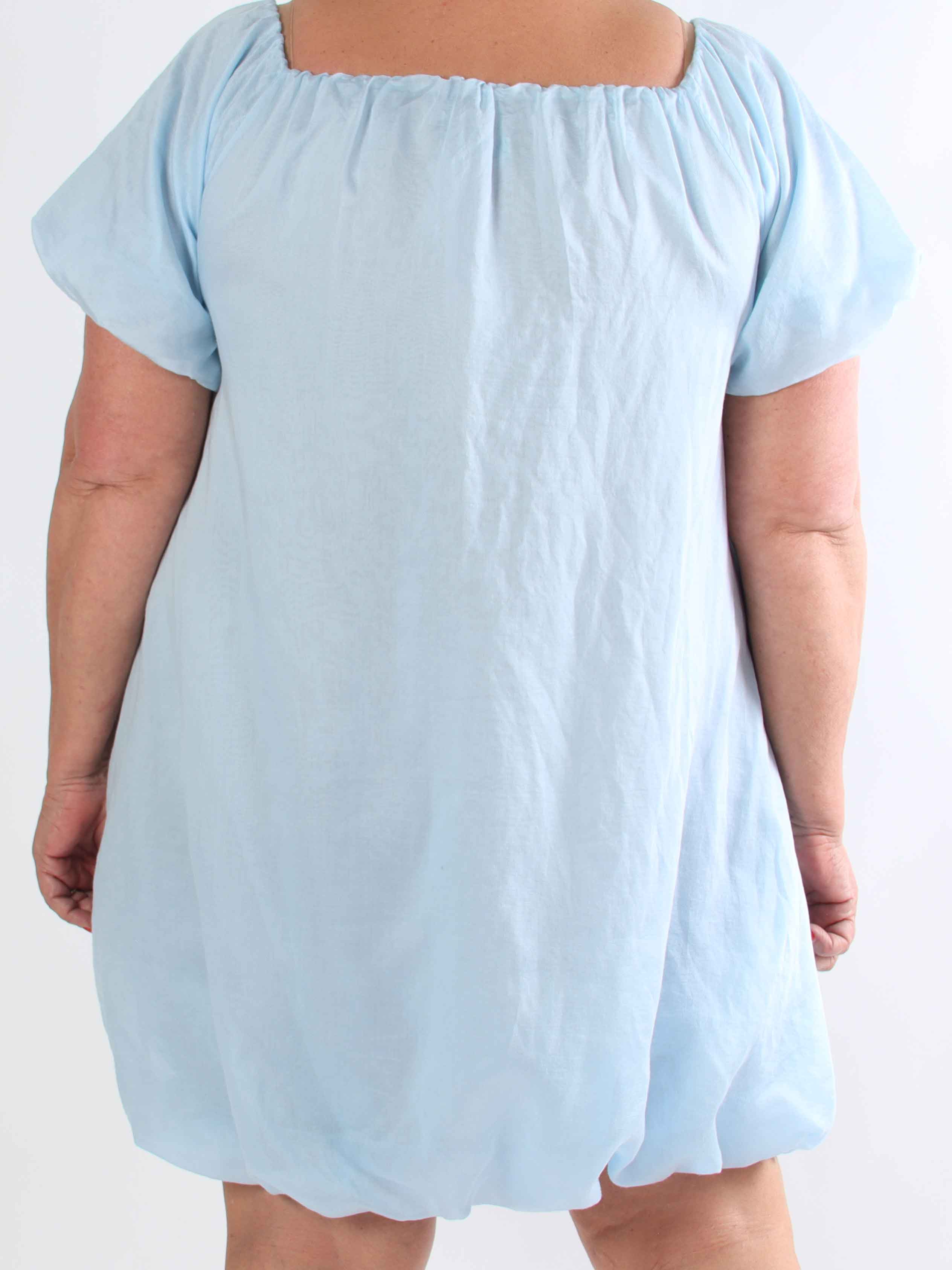Isabel - Luftig plus size kjole i viskose med let puf-effekt