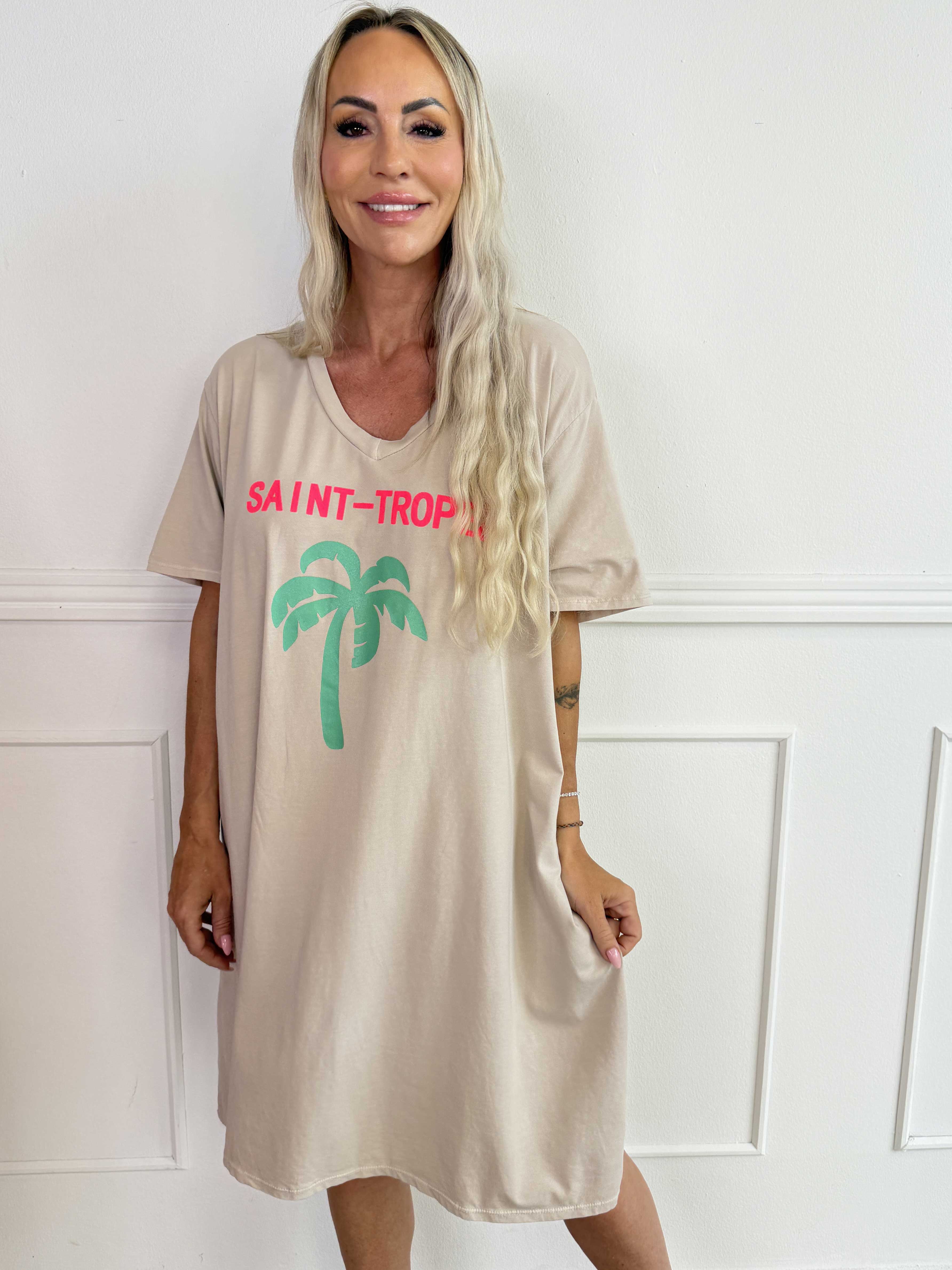 Janina - Blød t-shirtkjole i bomuld med palme på maven