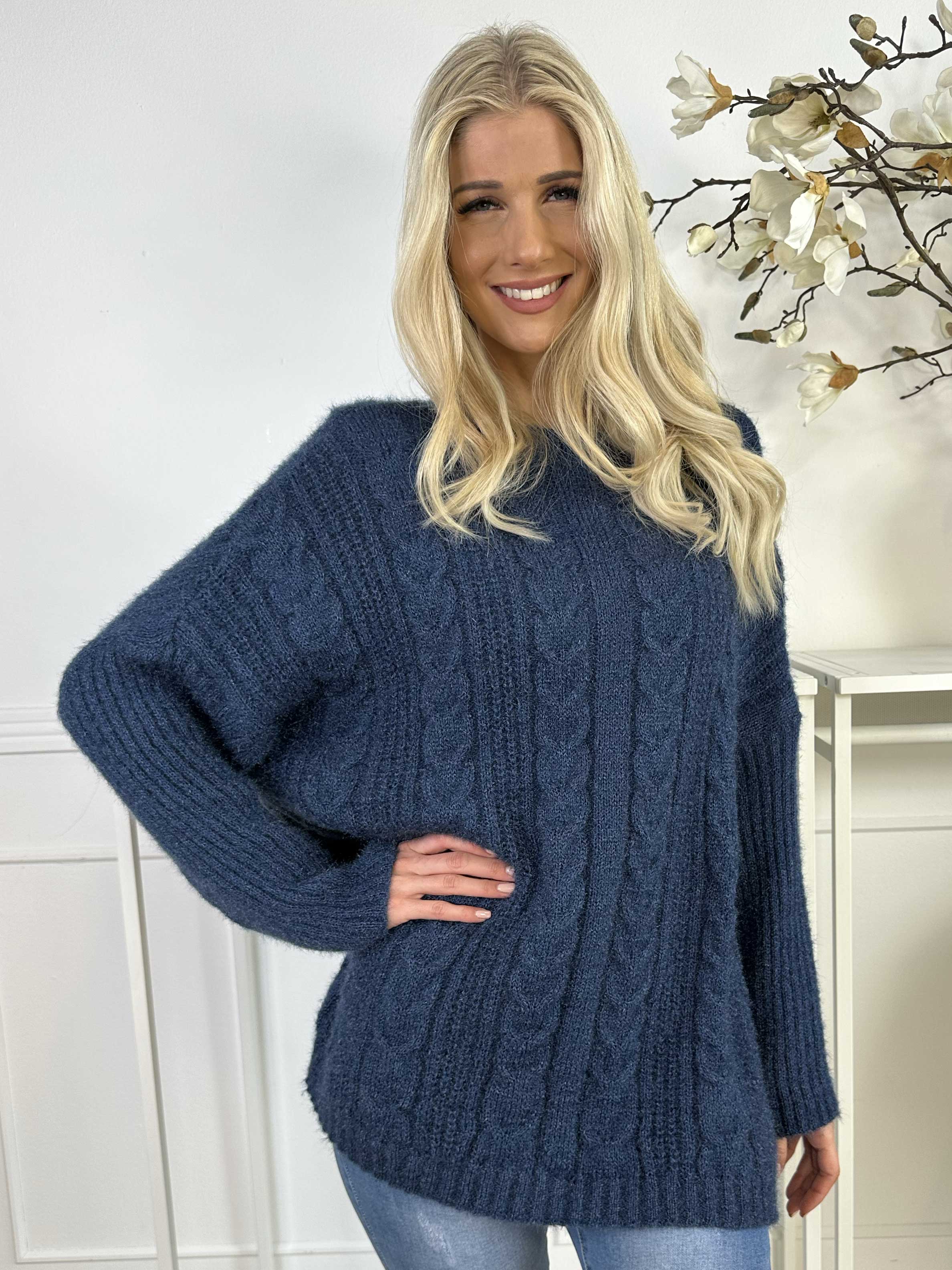 Johanna - Stickad blus i glansig trikå