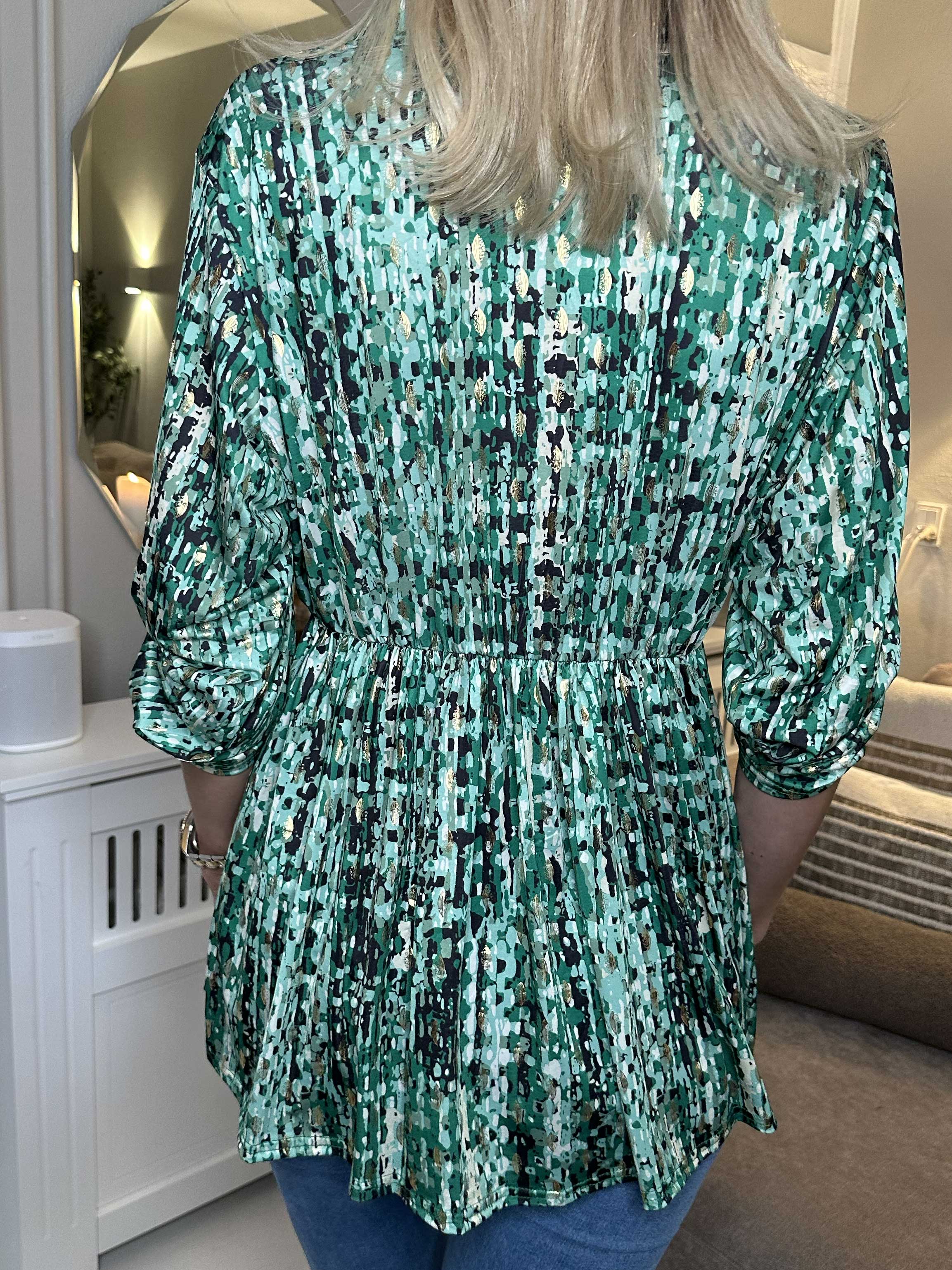 Katja Pattern - Elastisk mönstrad tunika med resår i midjan