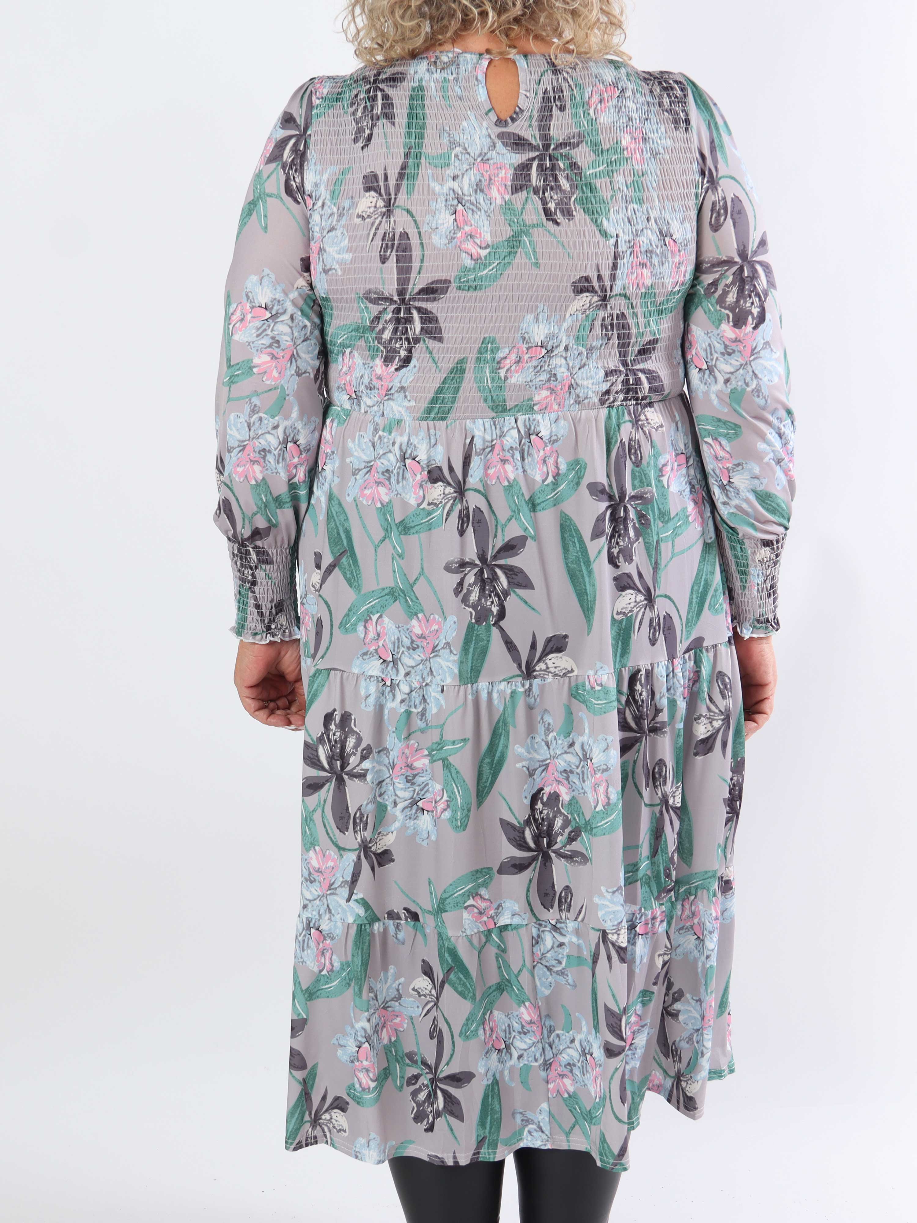 Kelly Flower Dress - Elastisk klänning i plusstorlek med smock över bröstet