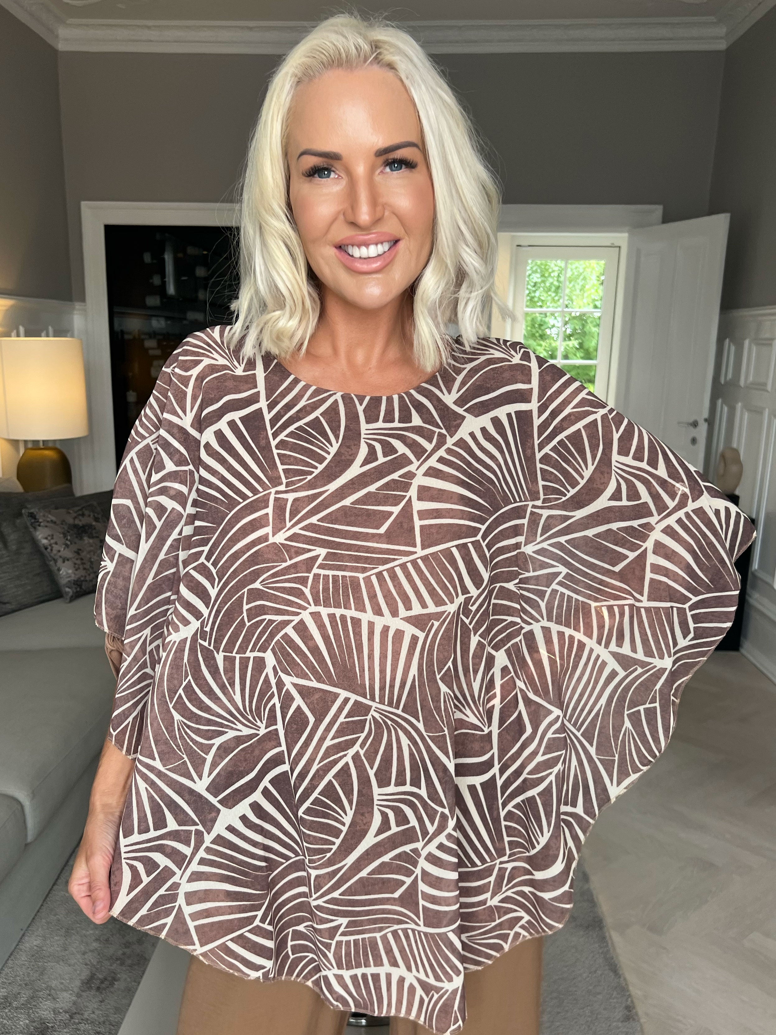 Kenya Pattern Shirt - Mönstrad tunika med chiffonglager