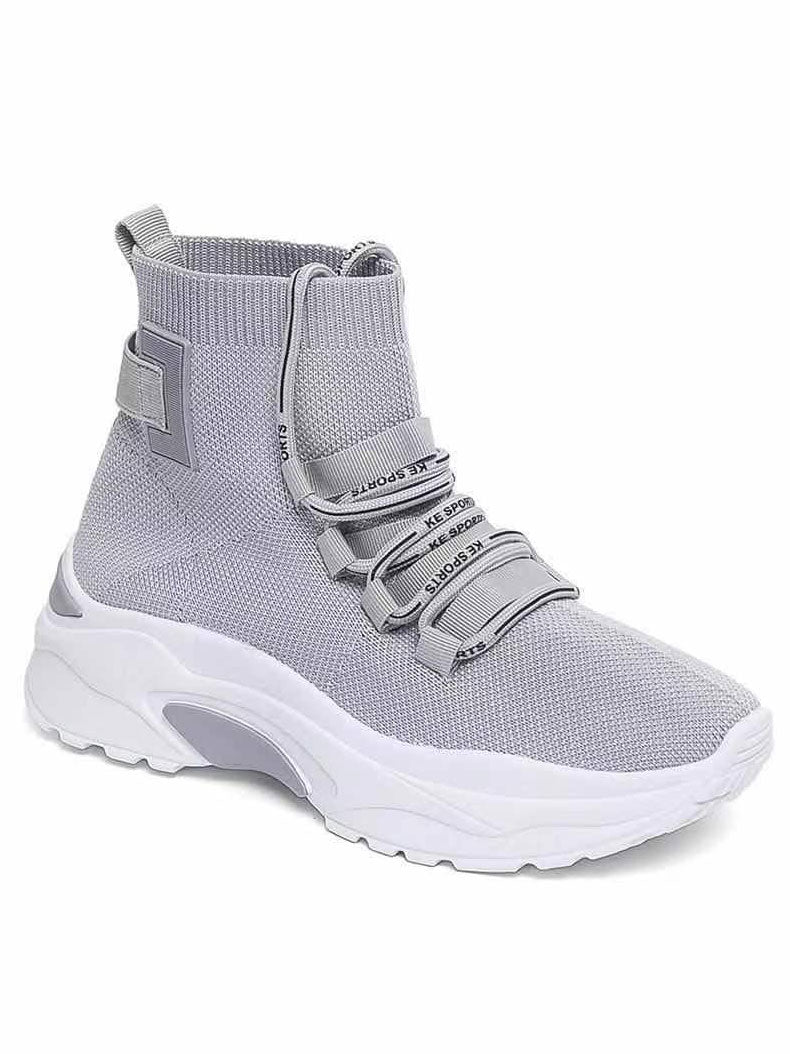 Lissa - Häftiga sneakers med vit sula