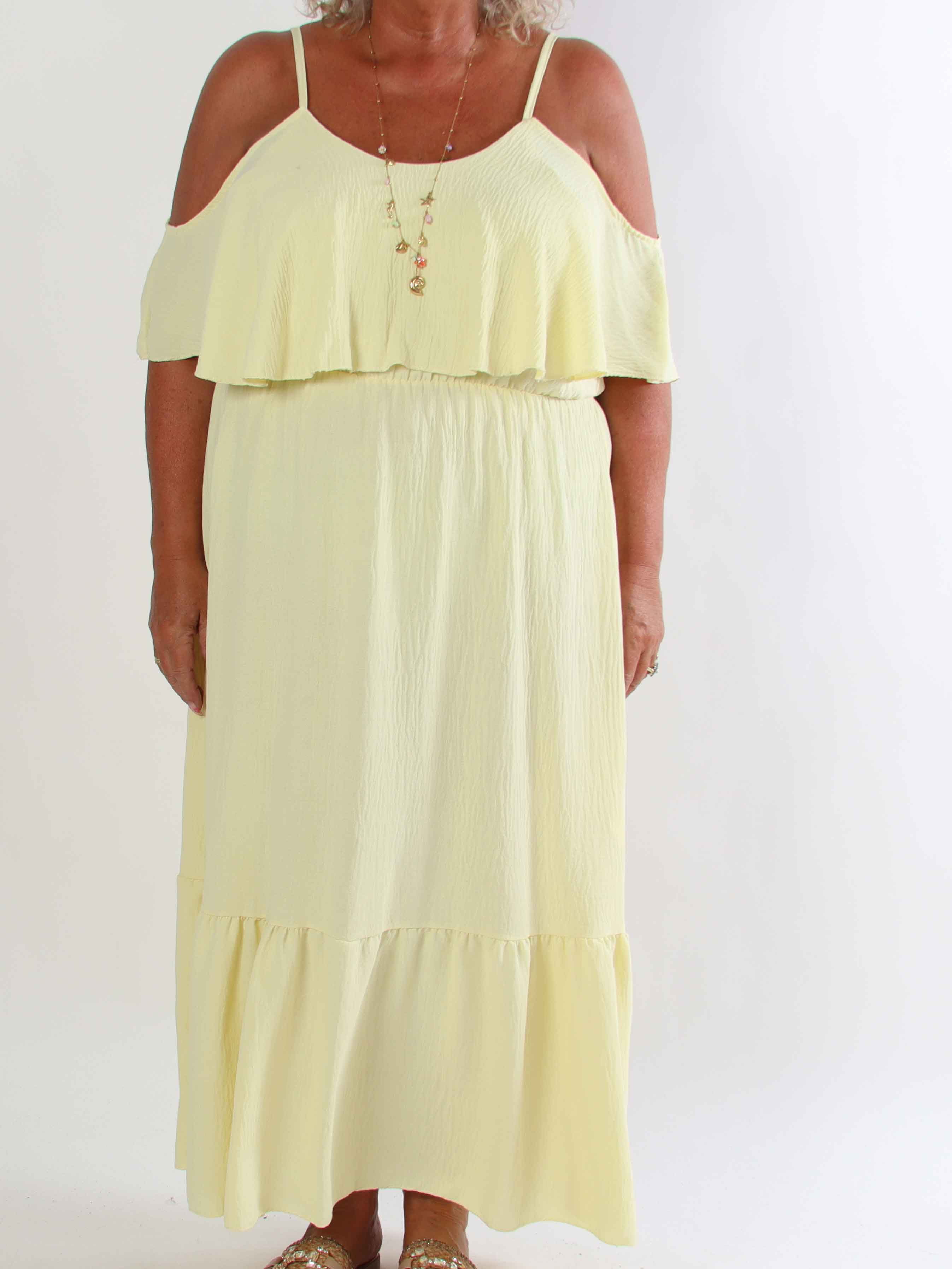 Luciana - Elegant lang plus size kjole i viskoseblanding med åbne skuldre