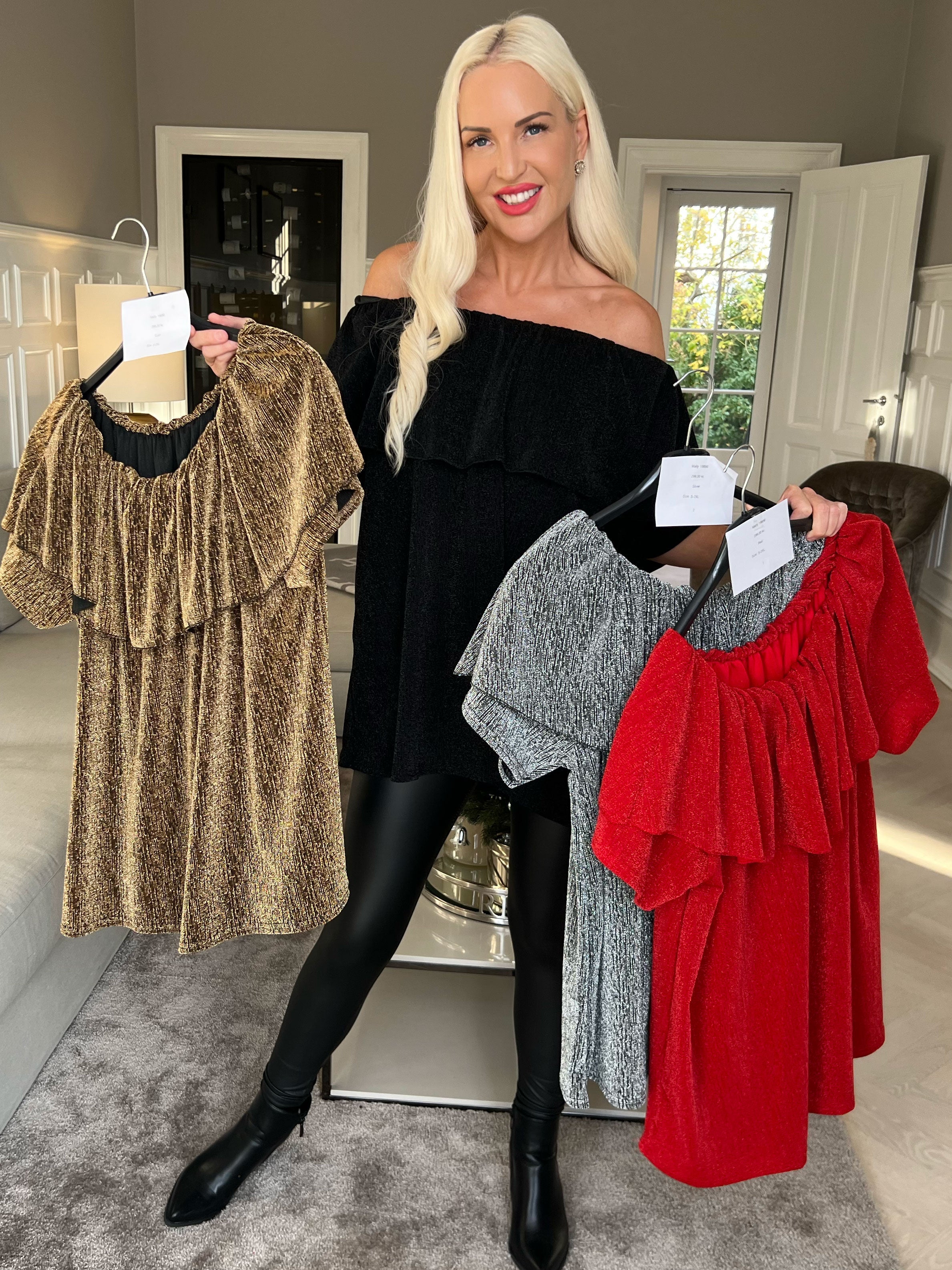 Maily - Off shoulder-blus med glittertrådar