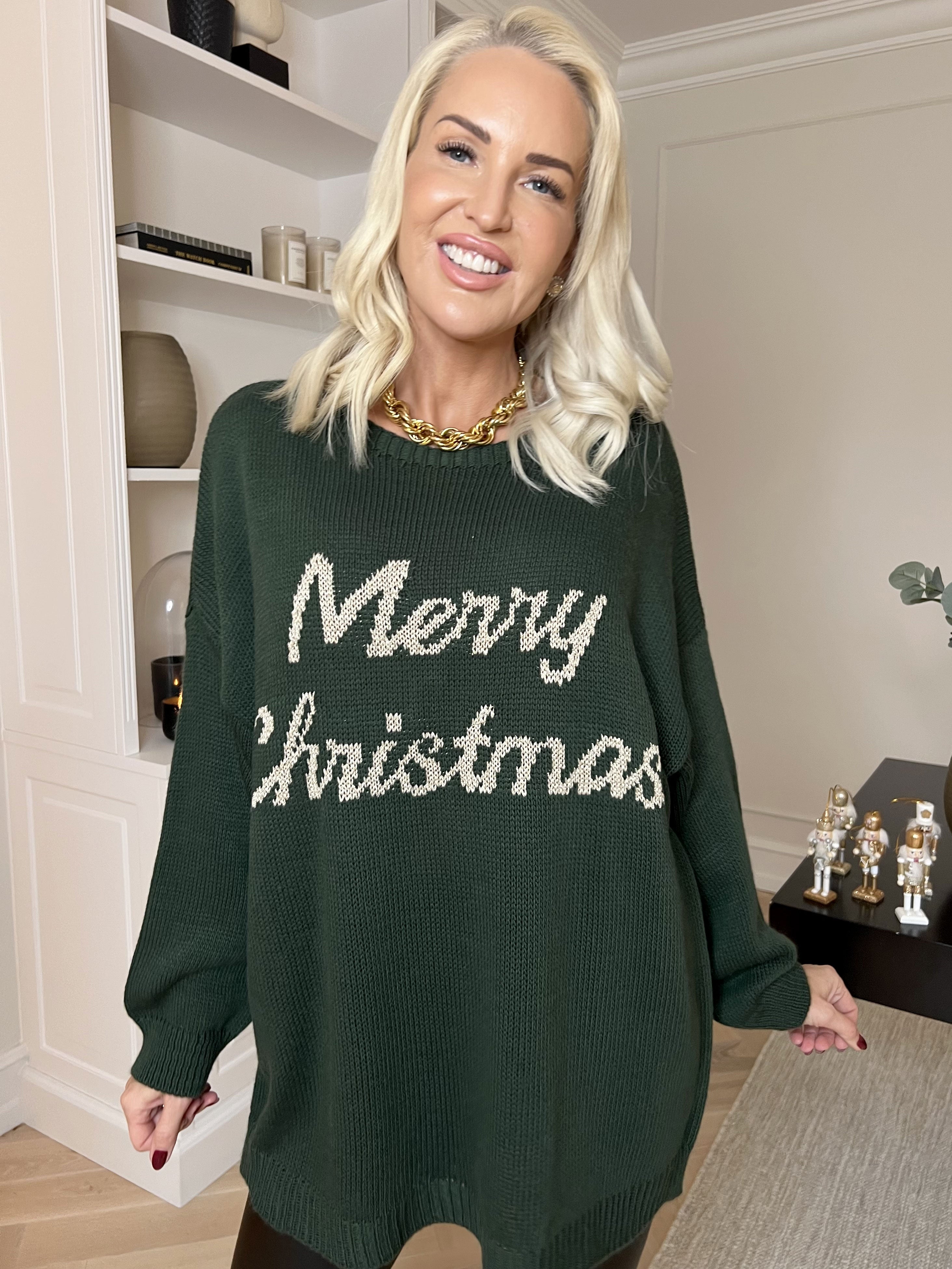 Merry - Plus size jultröja med guldfärgad text