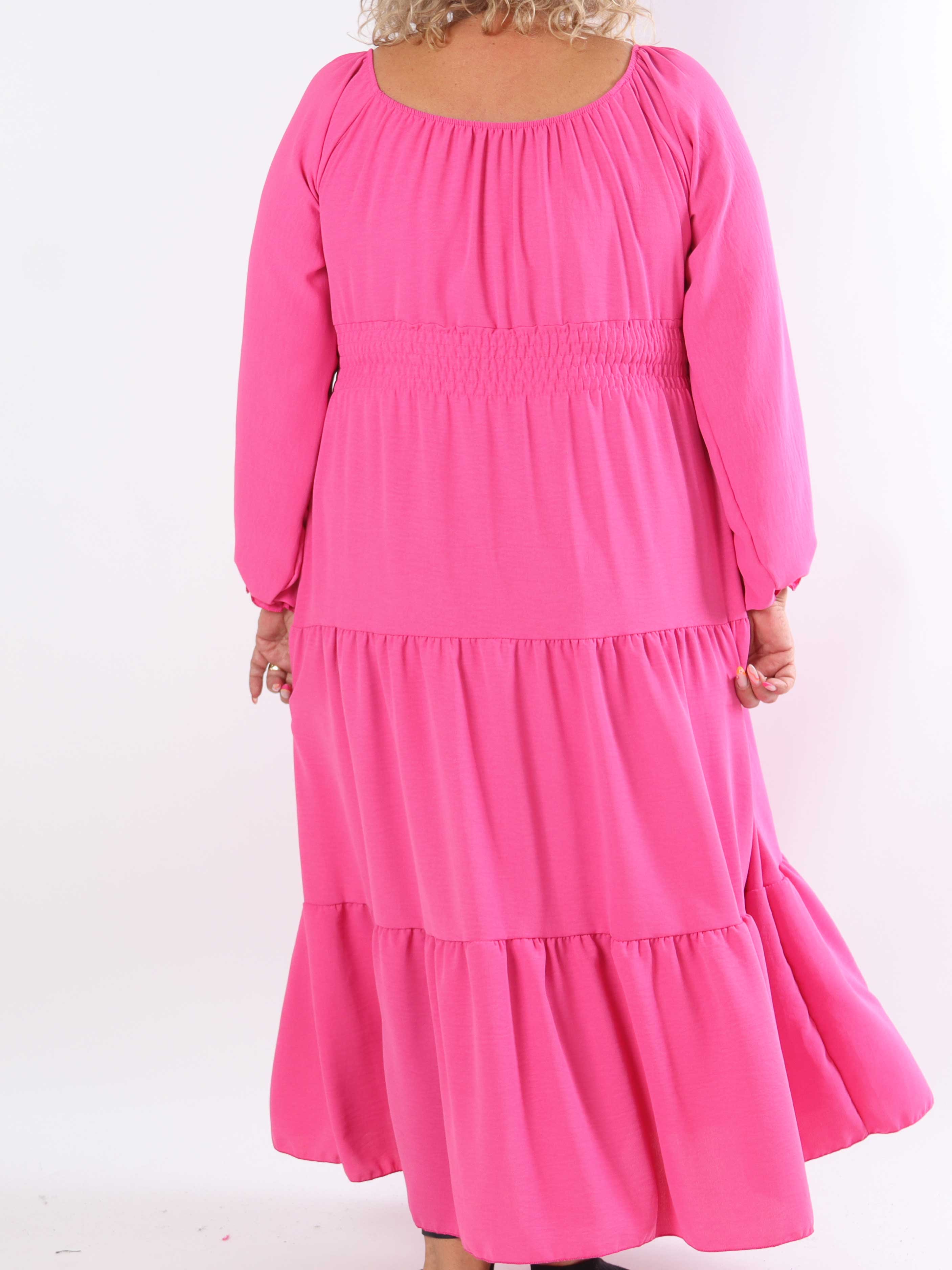 Midnight - Plus size-klänning med smockad midja och guldknappar